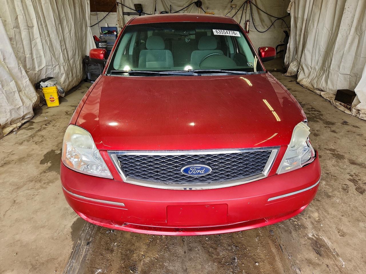 2005 Ford Five Hundred Sel Red vin: 1FAFP24185G113249