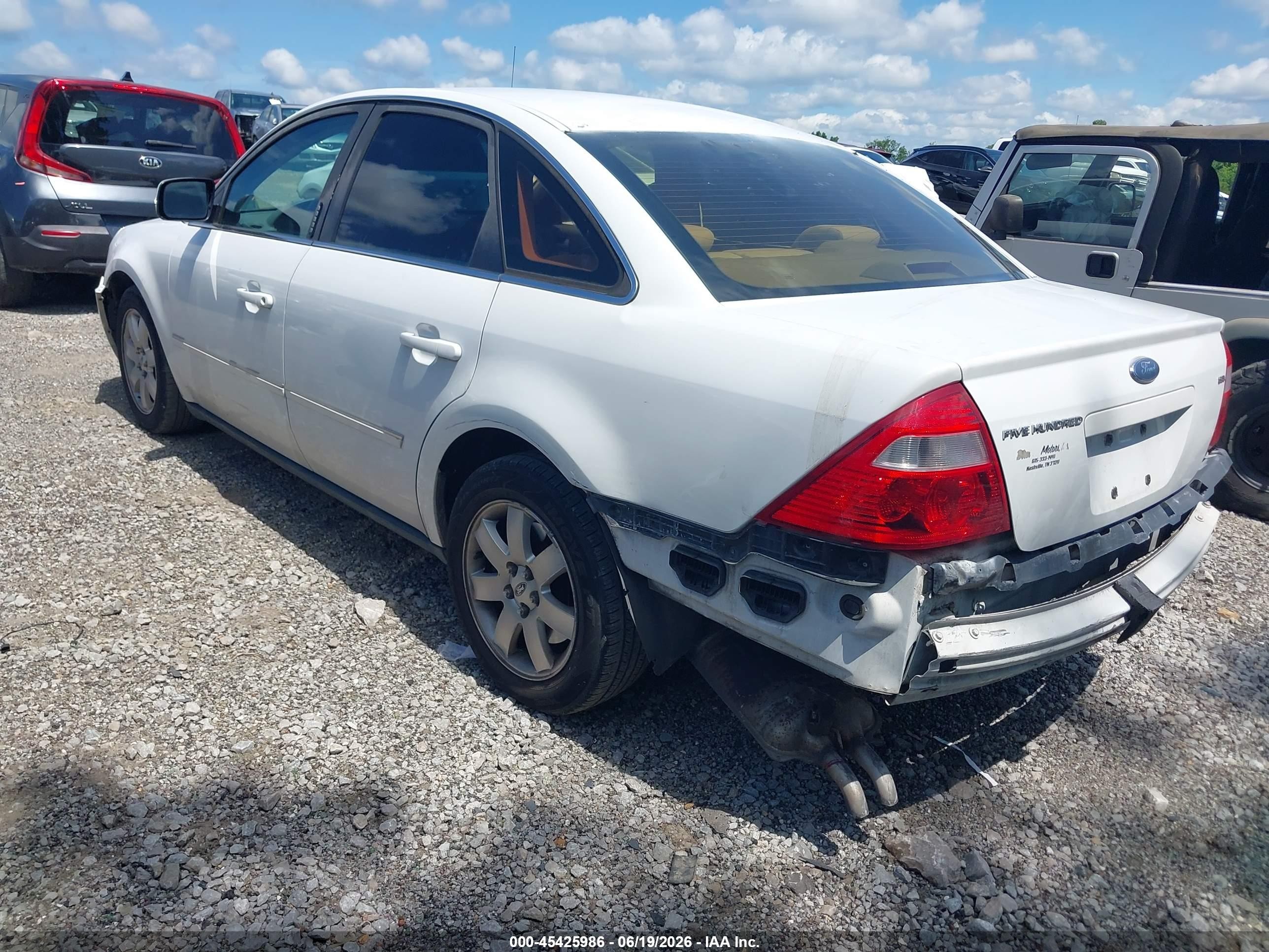 2005 Ford Five Hundred Sel White vin: 1FAFP24185G184225