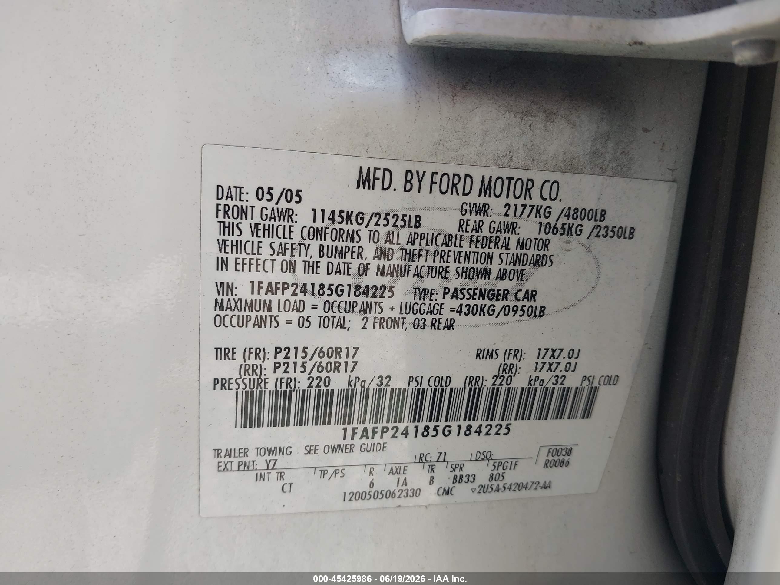 2005 Ford Five Hundred Sel White vin: 1FAFP24185G184225