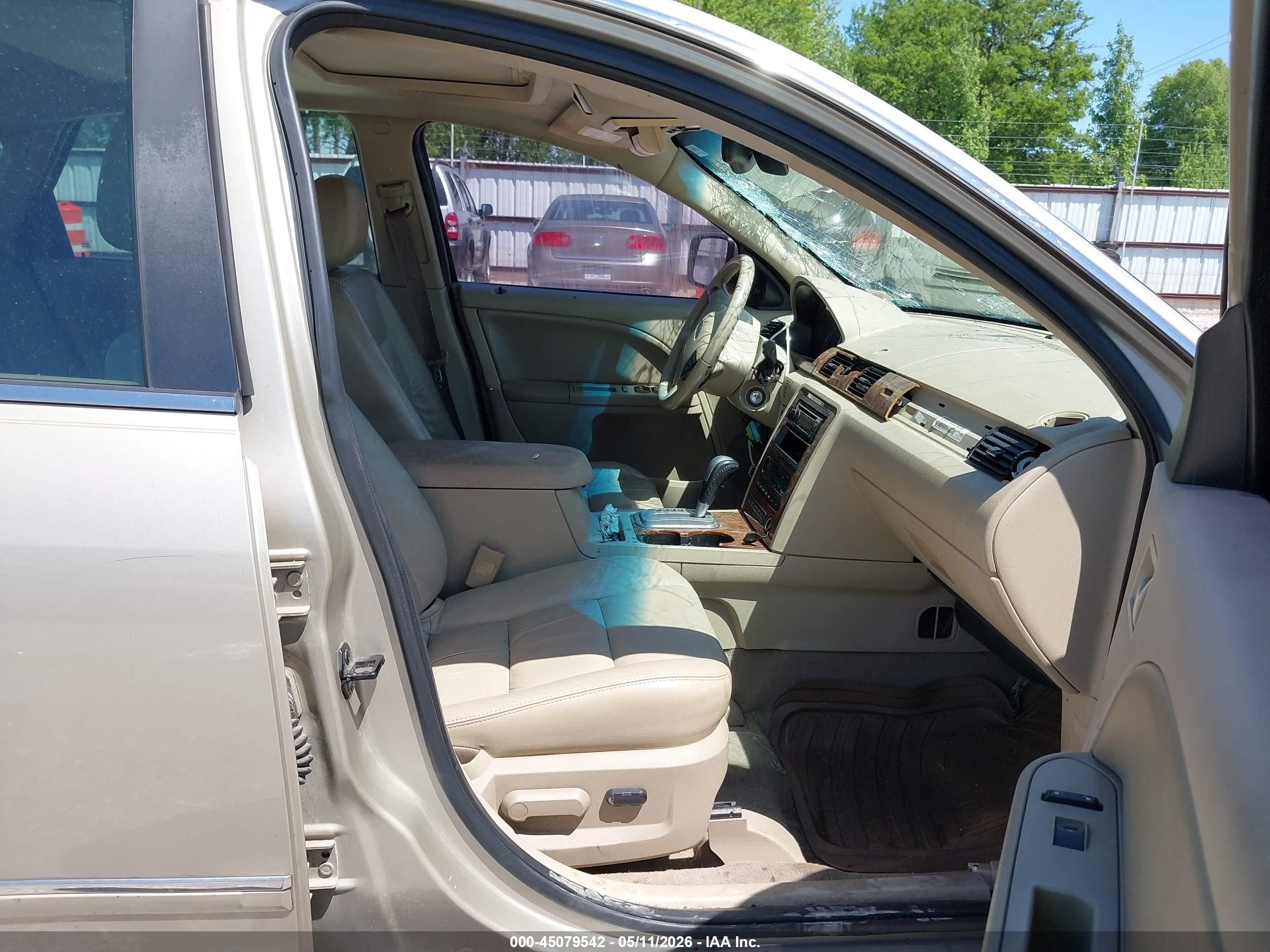2005 Ford Five Hundred Sel Золотой vin: 1FAFP241X5G140789
