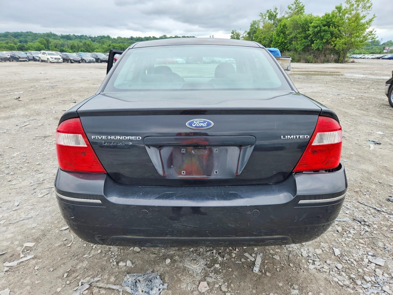 2006 Ford Five Hundred Black vin: 1FAFP25106G101709