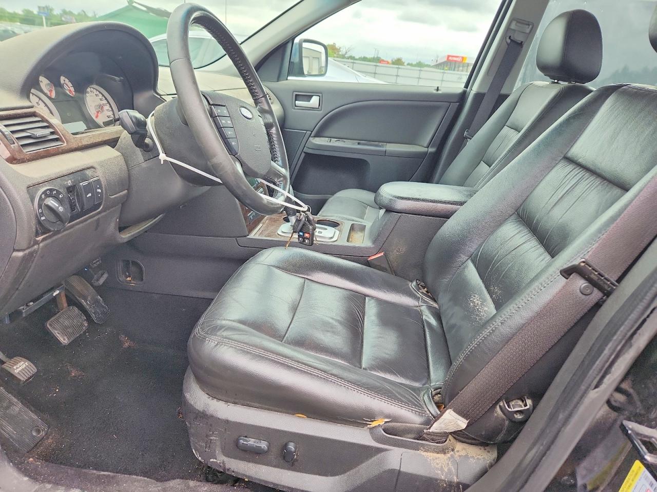 2006 Ford Five Hundred Black vin: 1FAFP25106G101709