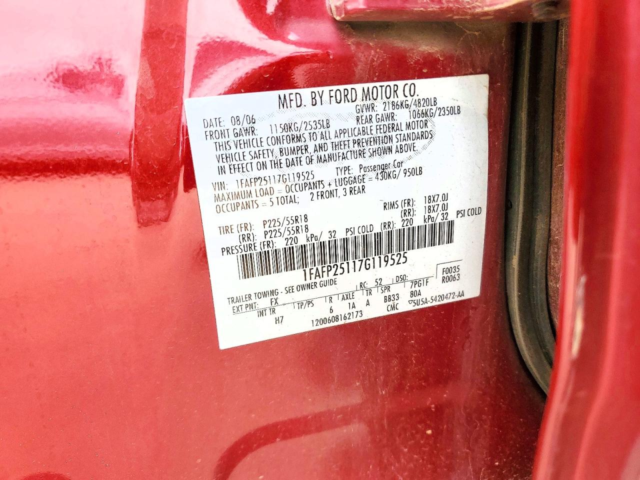 2007 Ford Five Hundred Limited Red vin: 1FAFP25117G119525