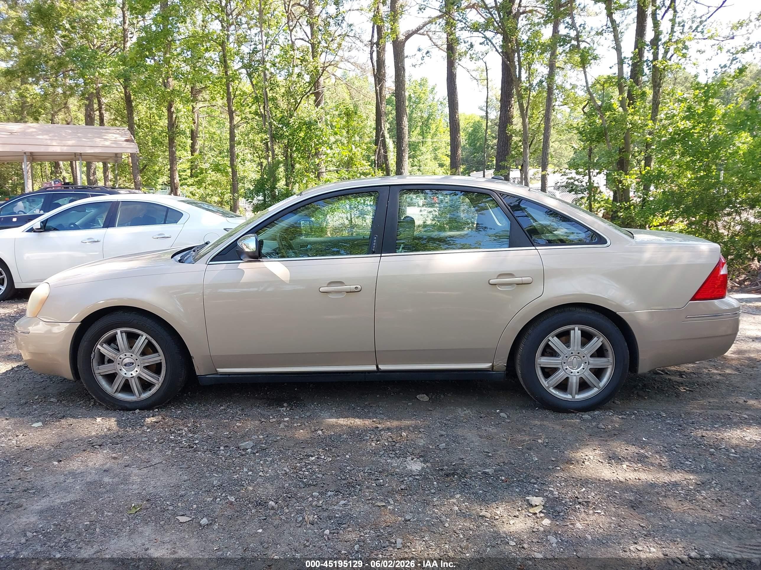 2007 Ford Five Hundred Limited Gold vin: 1FAFP25167G108830