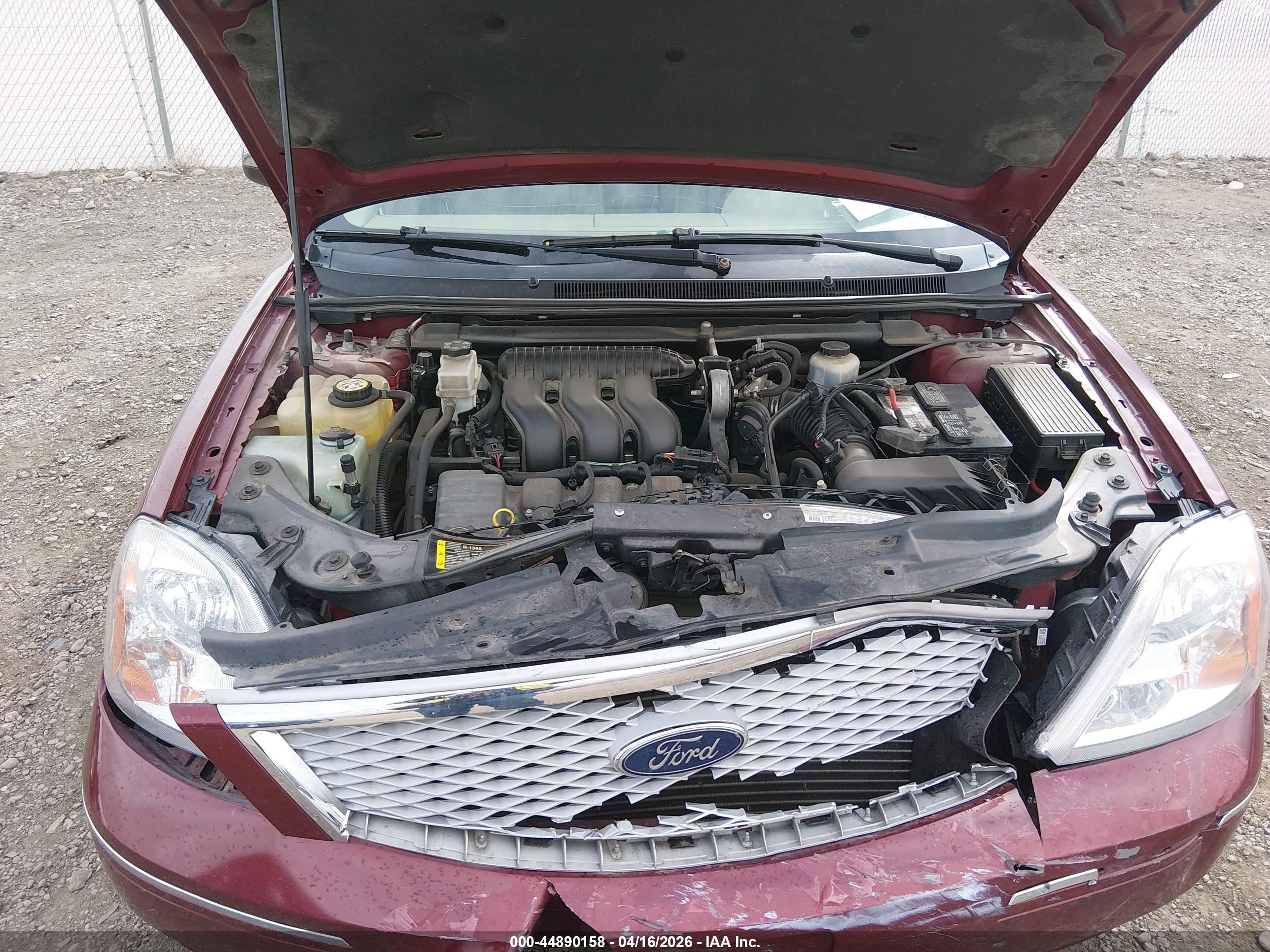 2005 Ford Five Hundred Limited Red vin: 1FAFP25175G176101
