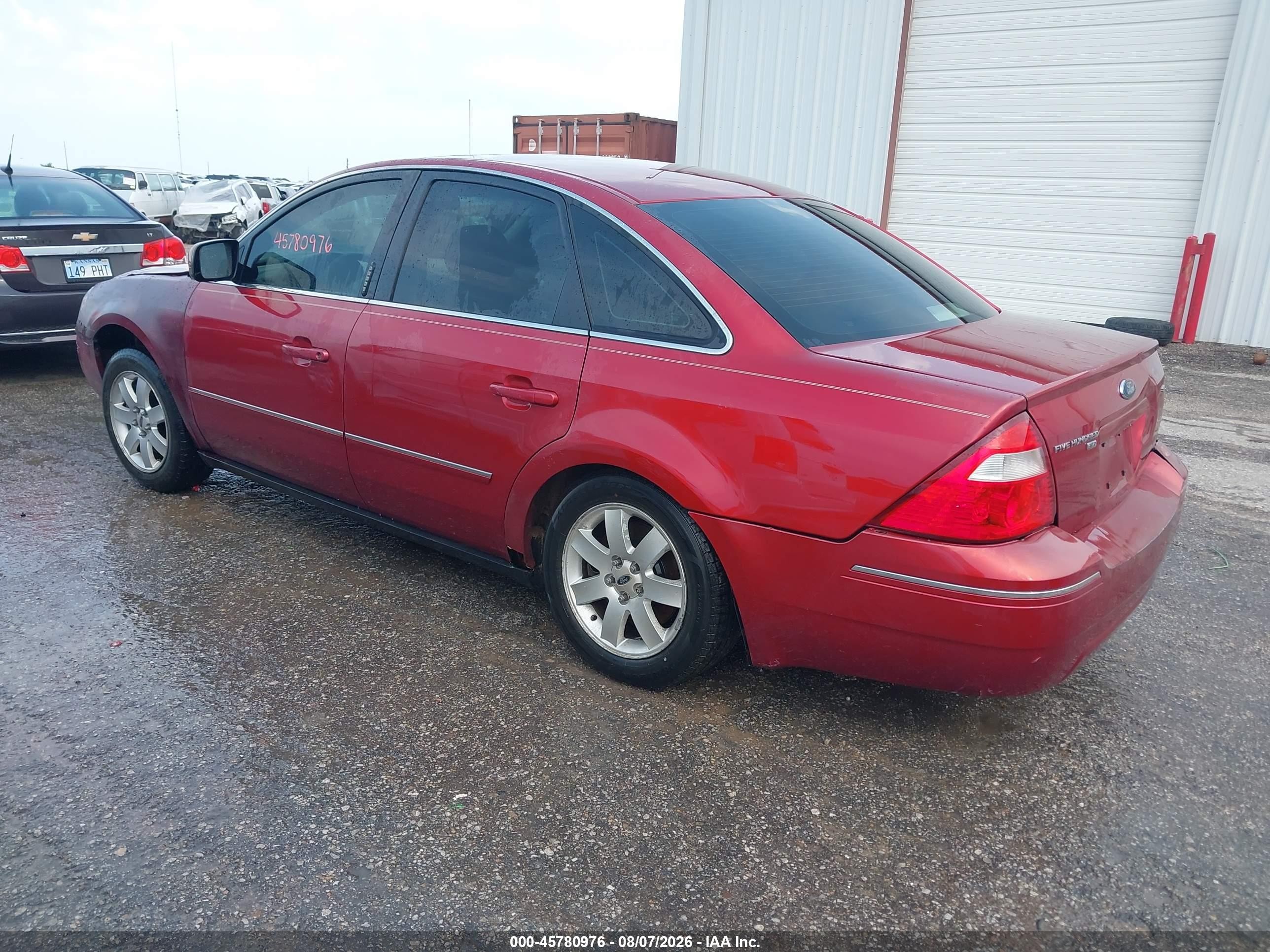 2005 Ford Five Hundred Sel Красный vin: 1FAFP27125G107958