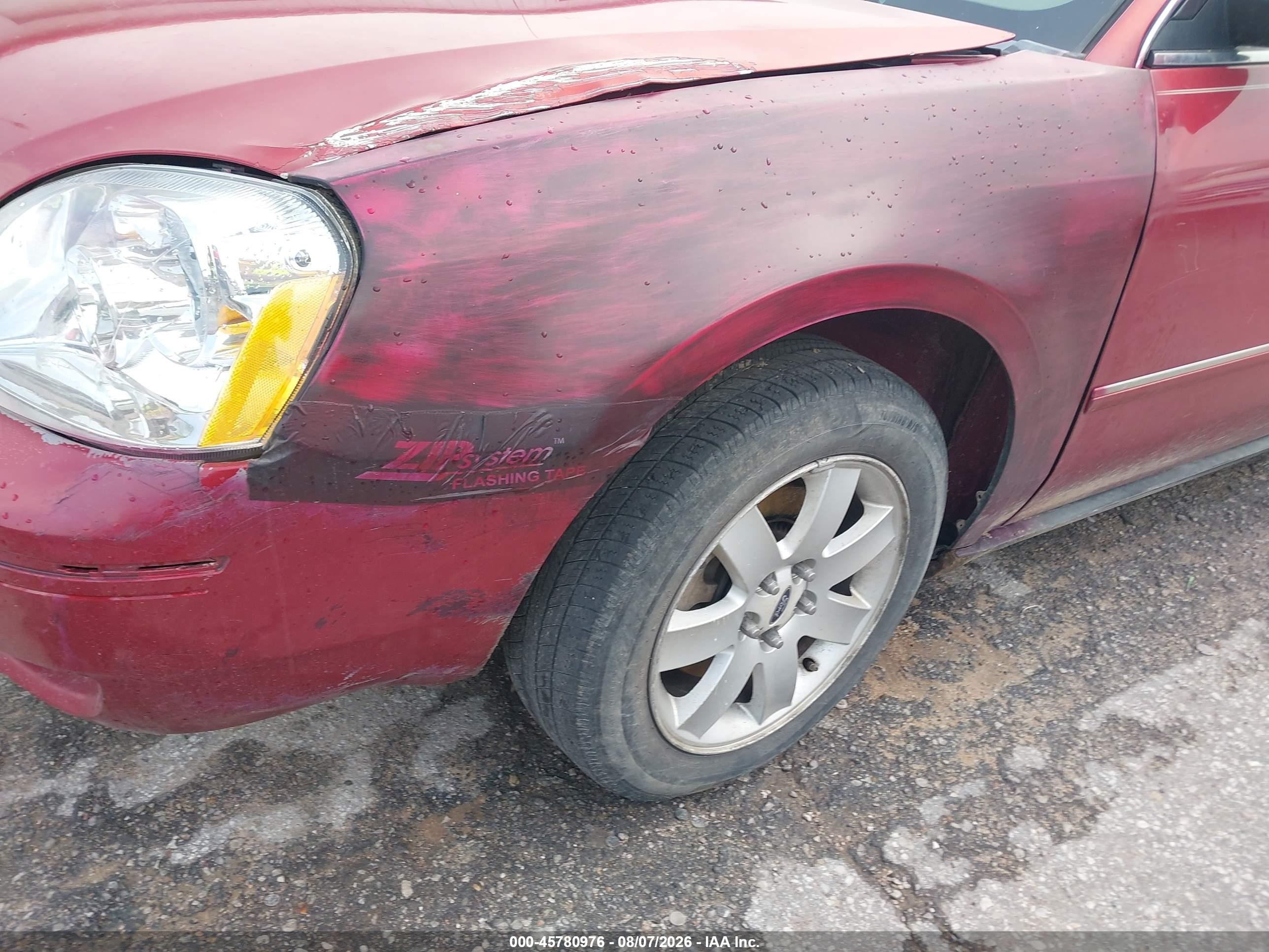 2005 Ford Five Hundred Sel Красный vin: 1FAFP27125G107958