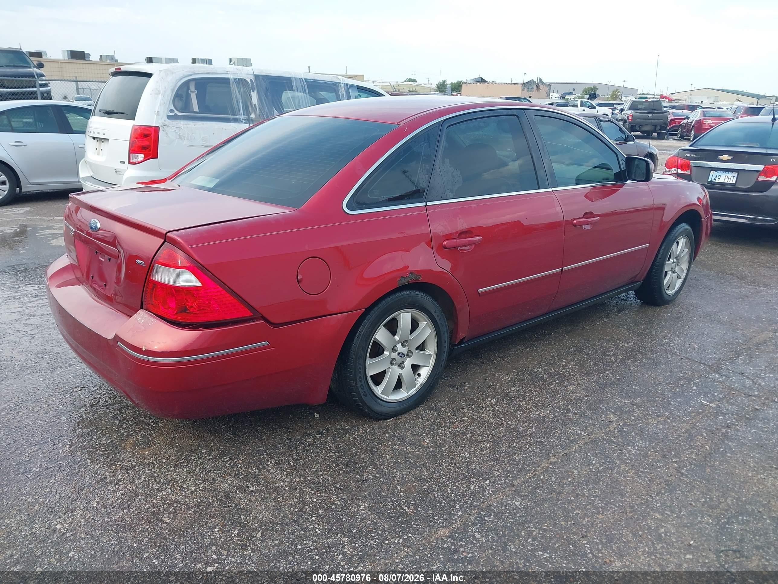 2005 Ford Five Hundred Sel Красный vin: 1FAFP27125G107958