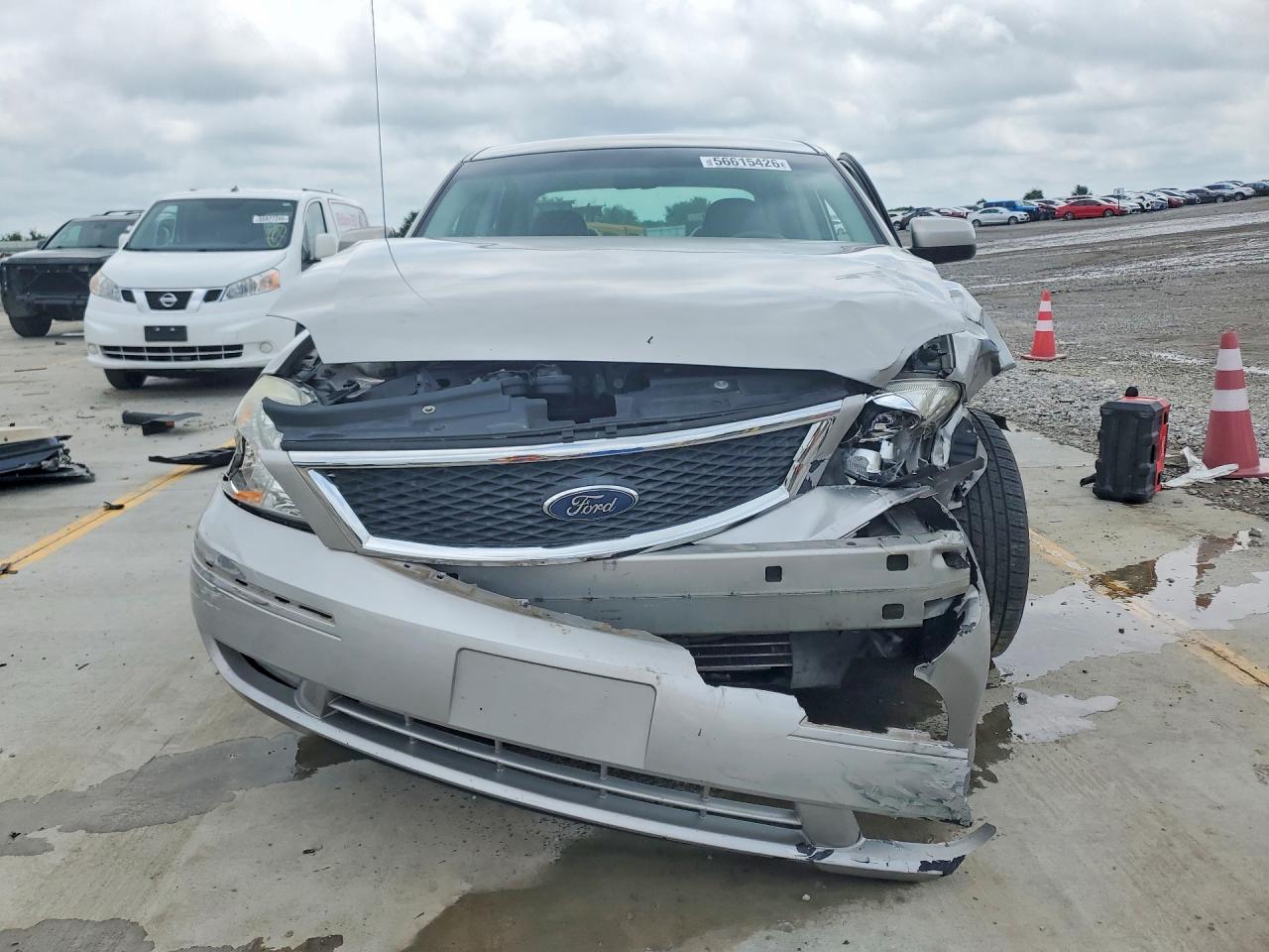 2006 Ford Five Hundred Sel Silver vin: 1FAFP27176G163928