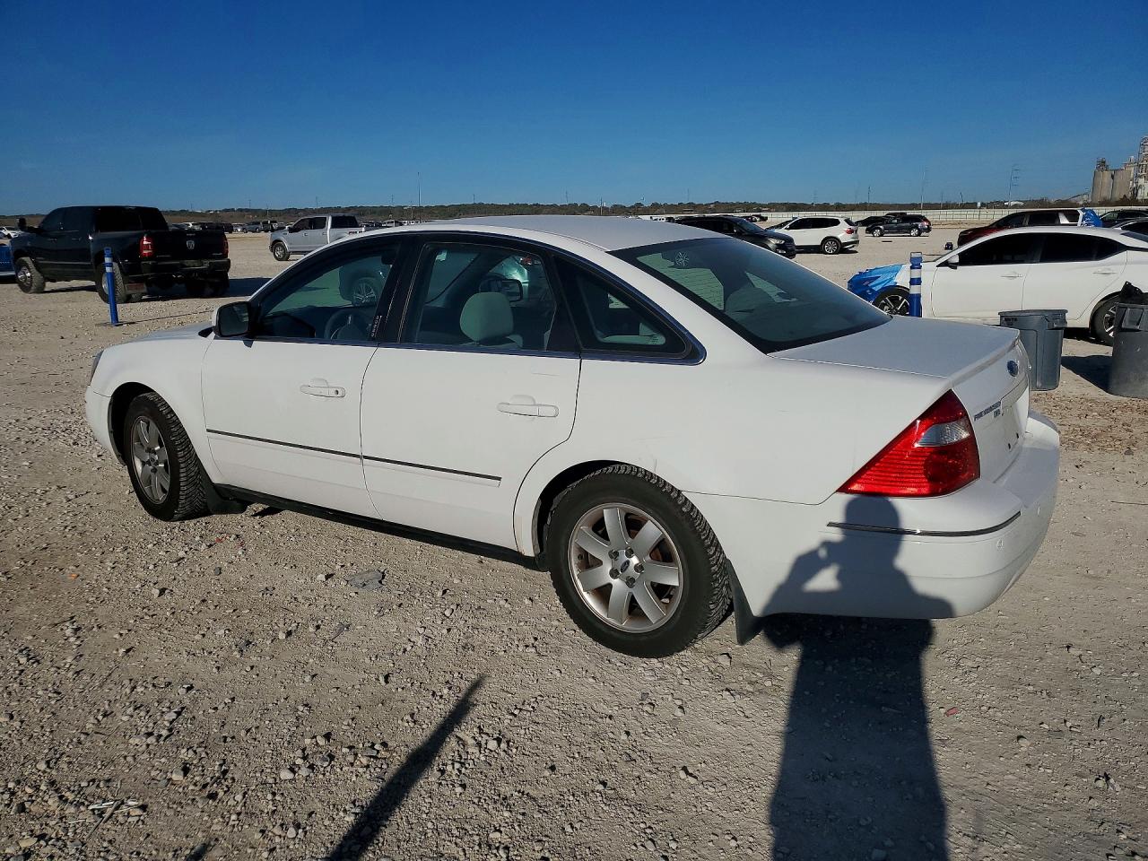2006 Ford Five Hundred Sel White vin: 1FAFP27186G120375