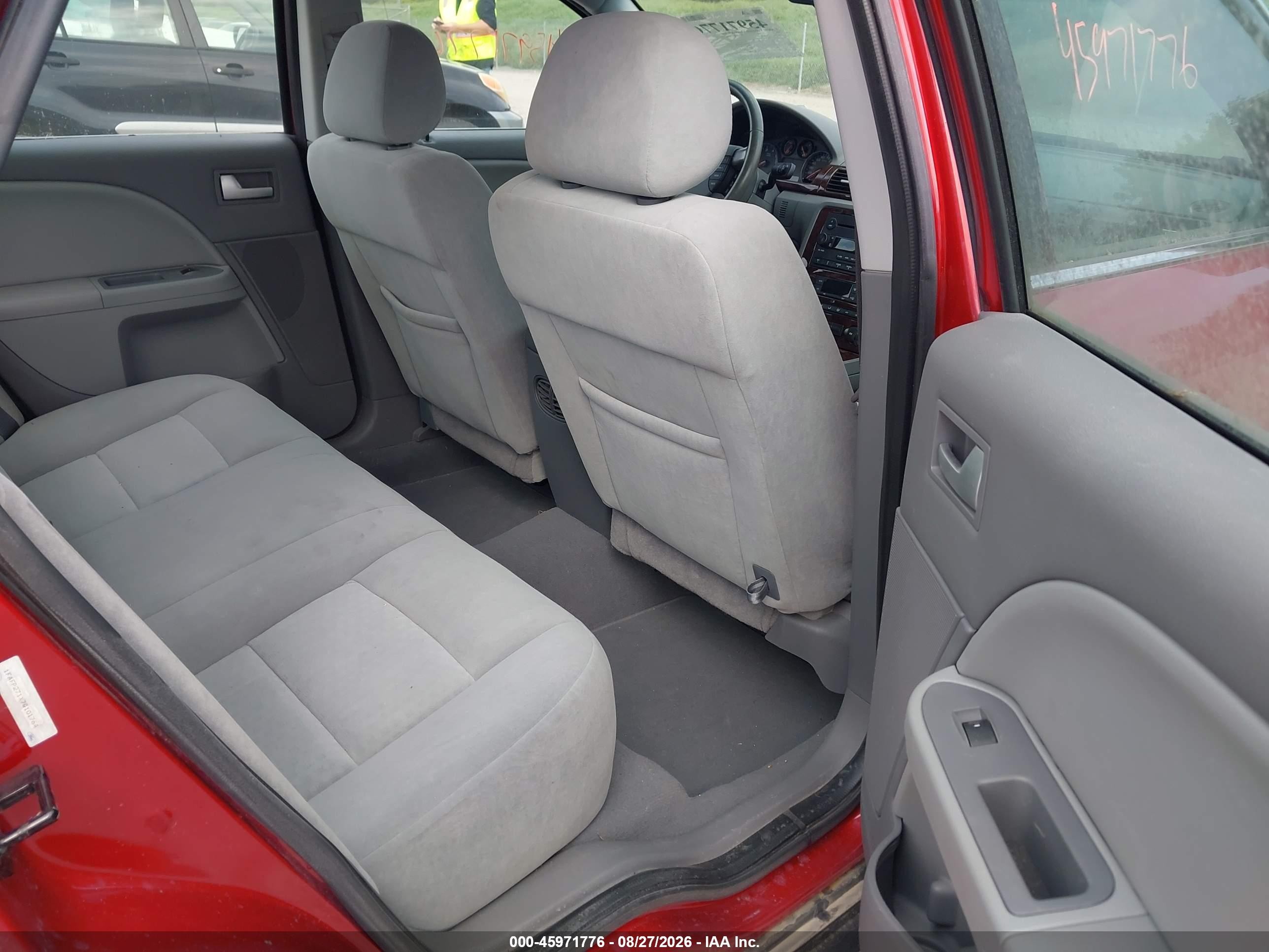 2007 Ford Five Hundred Sel Red vin: 1FAFP271X7G101764