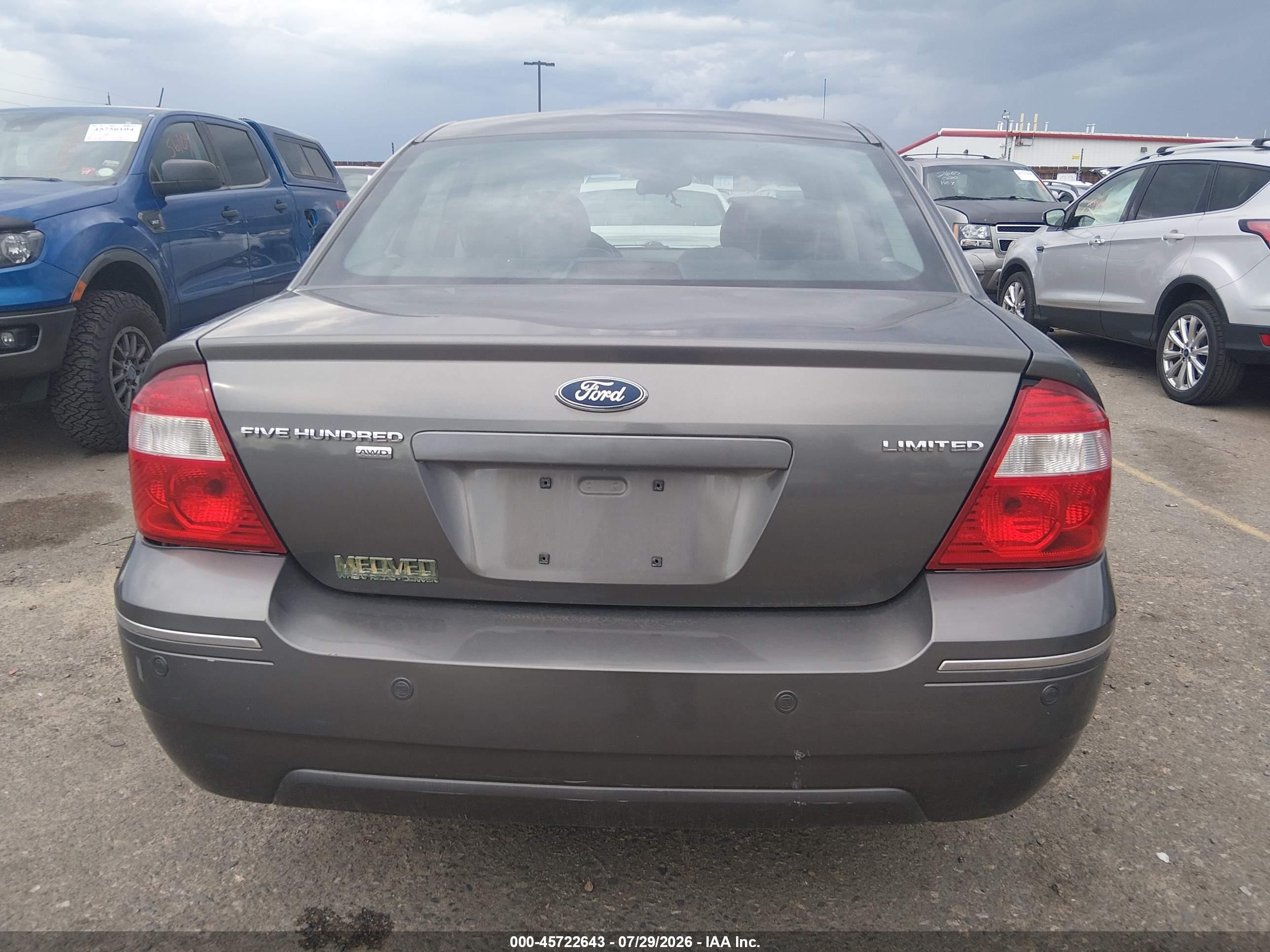 2005 Ford Five Hundred Limited Gray vin: 1FAFP28165G123160