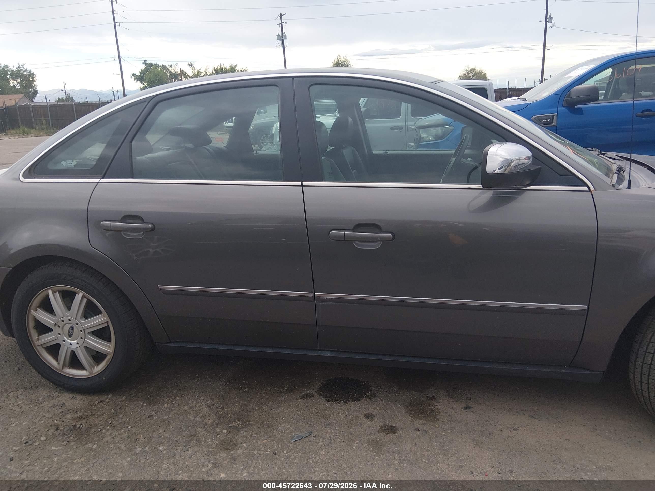 2005 Ford Five Hundred Limited Gray vin: 1FAFP28165G123160