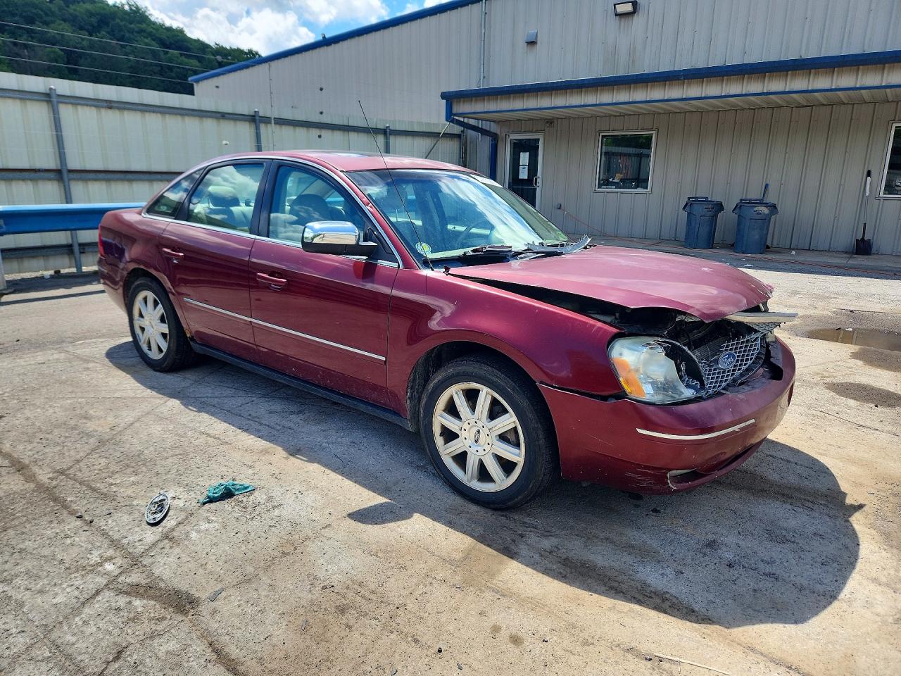 2005 Ford Five Hundred Limited Burgundy vin: 1FAFP28185G125671
