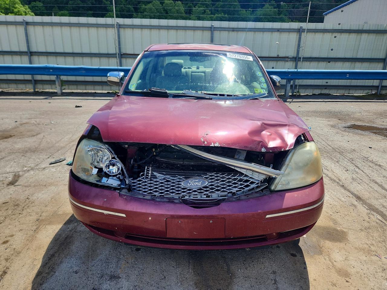2005 Ford Five Hundred Limited Burgundy vin: 1FAFP28185G125671