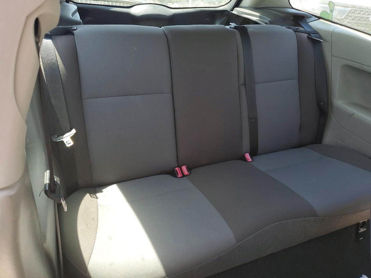2007 Ford Focus Zx3 Gray vin: 1FAFP31N47W242966