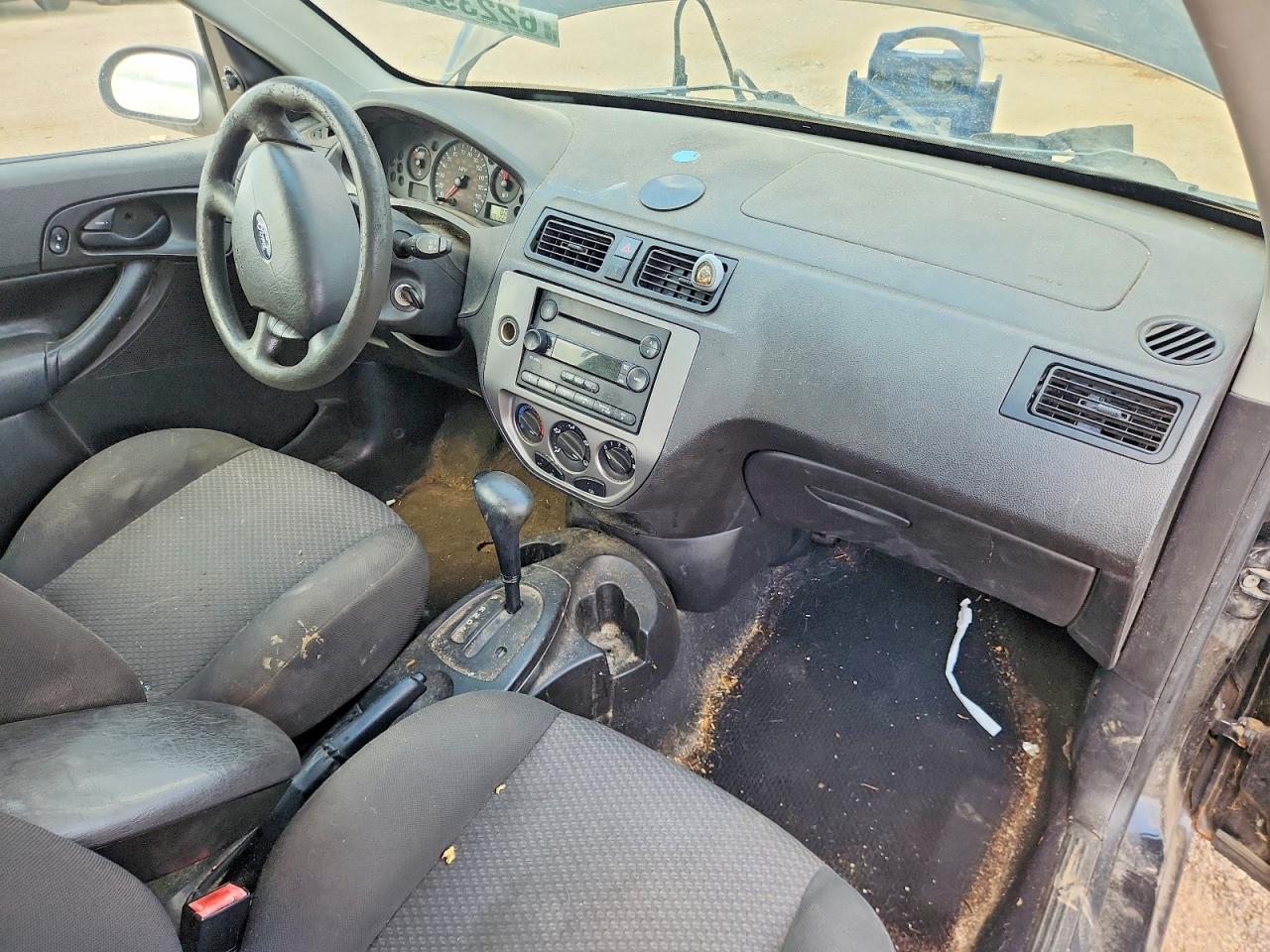 2006 Ford Focus Zx3 Black vin: 1FAFP31N56W218223