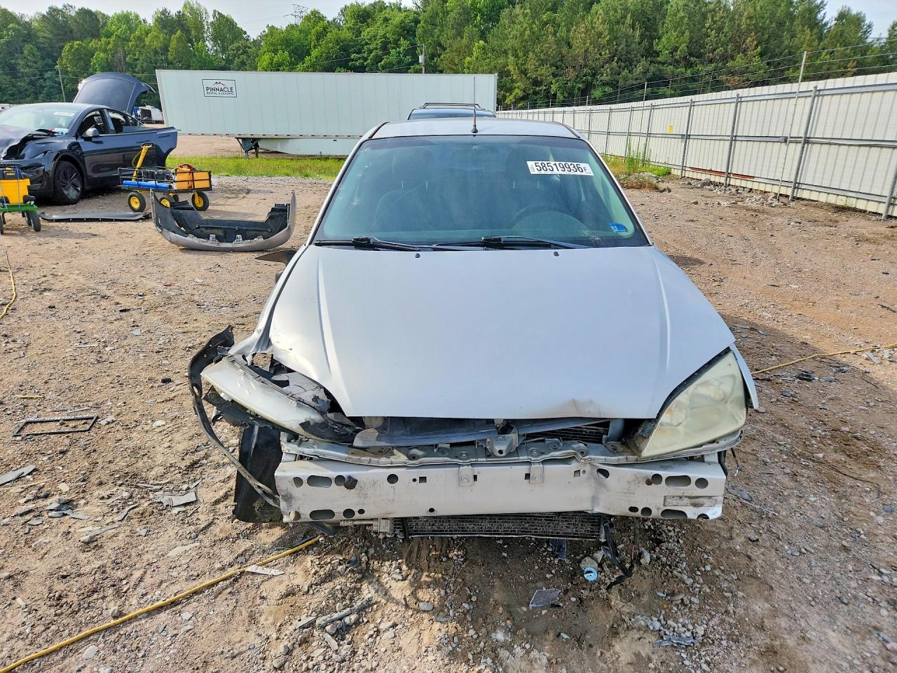 2006 Ford Focus Zx3 Silver vin: 1FAFP31N86W214697