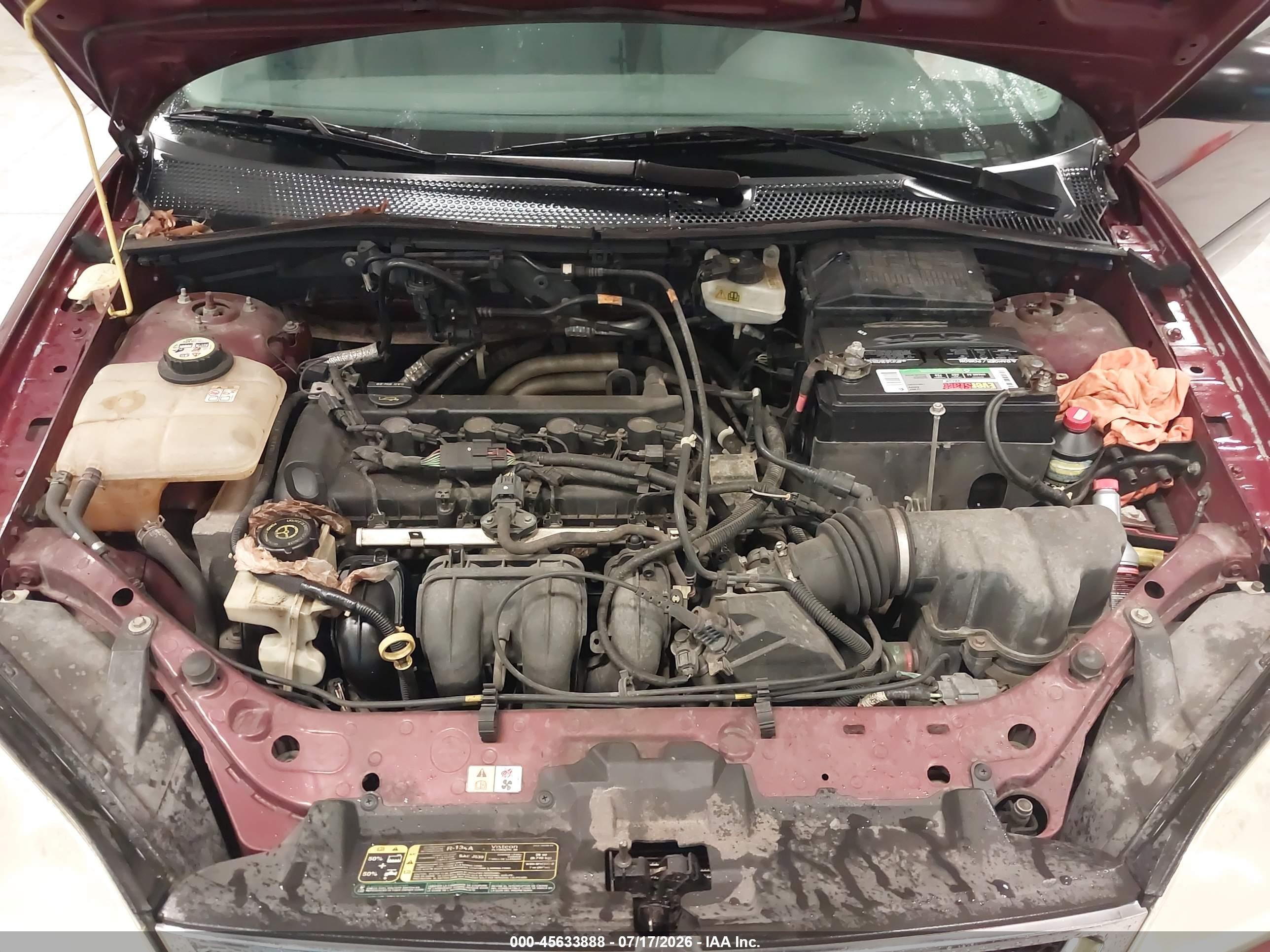 2007 Ford Focus S/se/ses Burgundy vin: 1FAFP31N87W193772