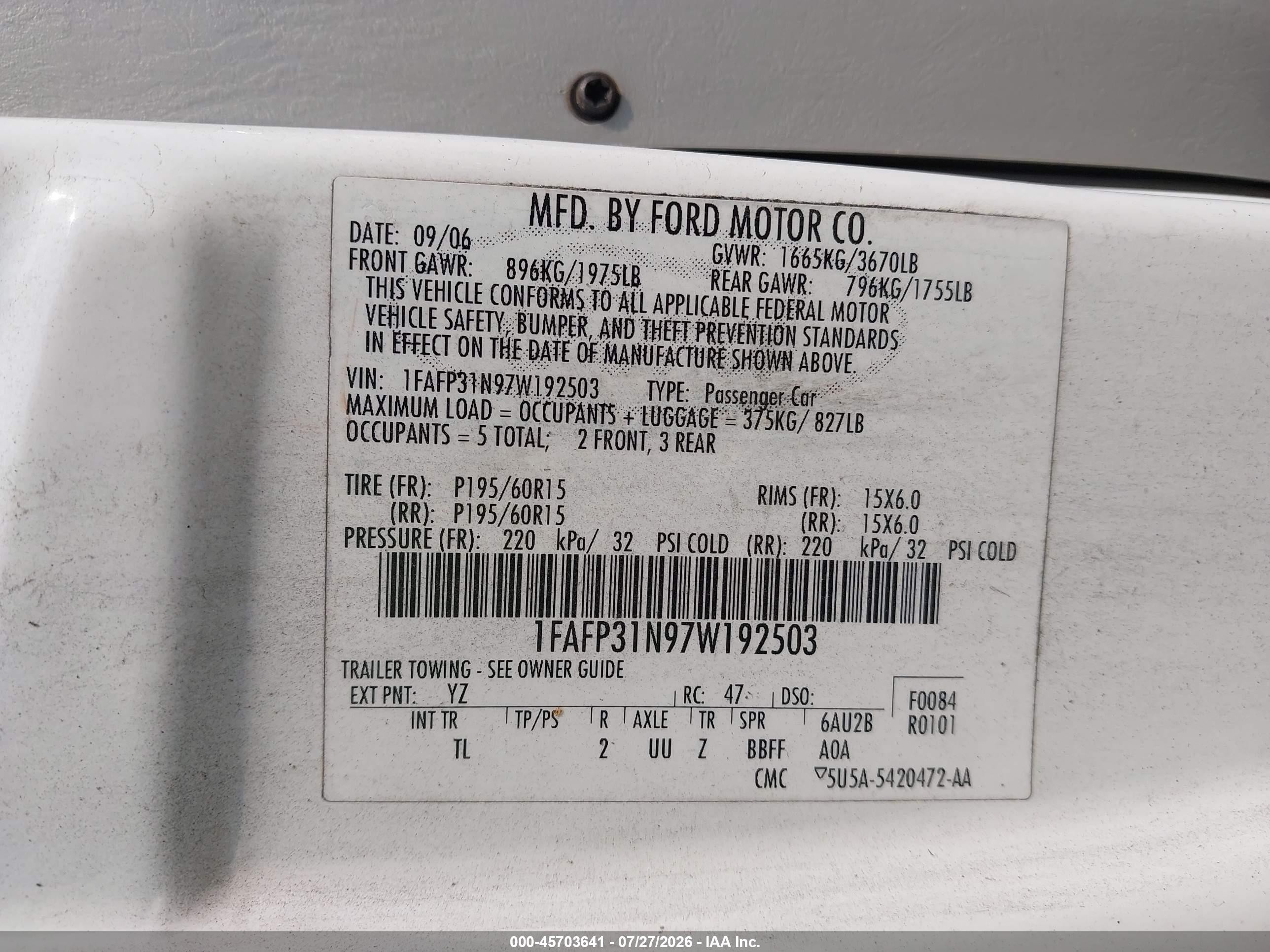 2007 Ford Focus S/se/ses White vin: 1FAFP31N97W192503