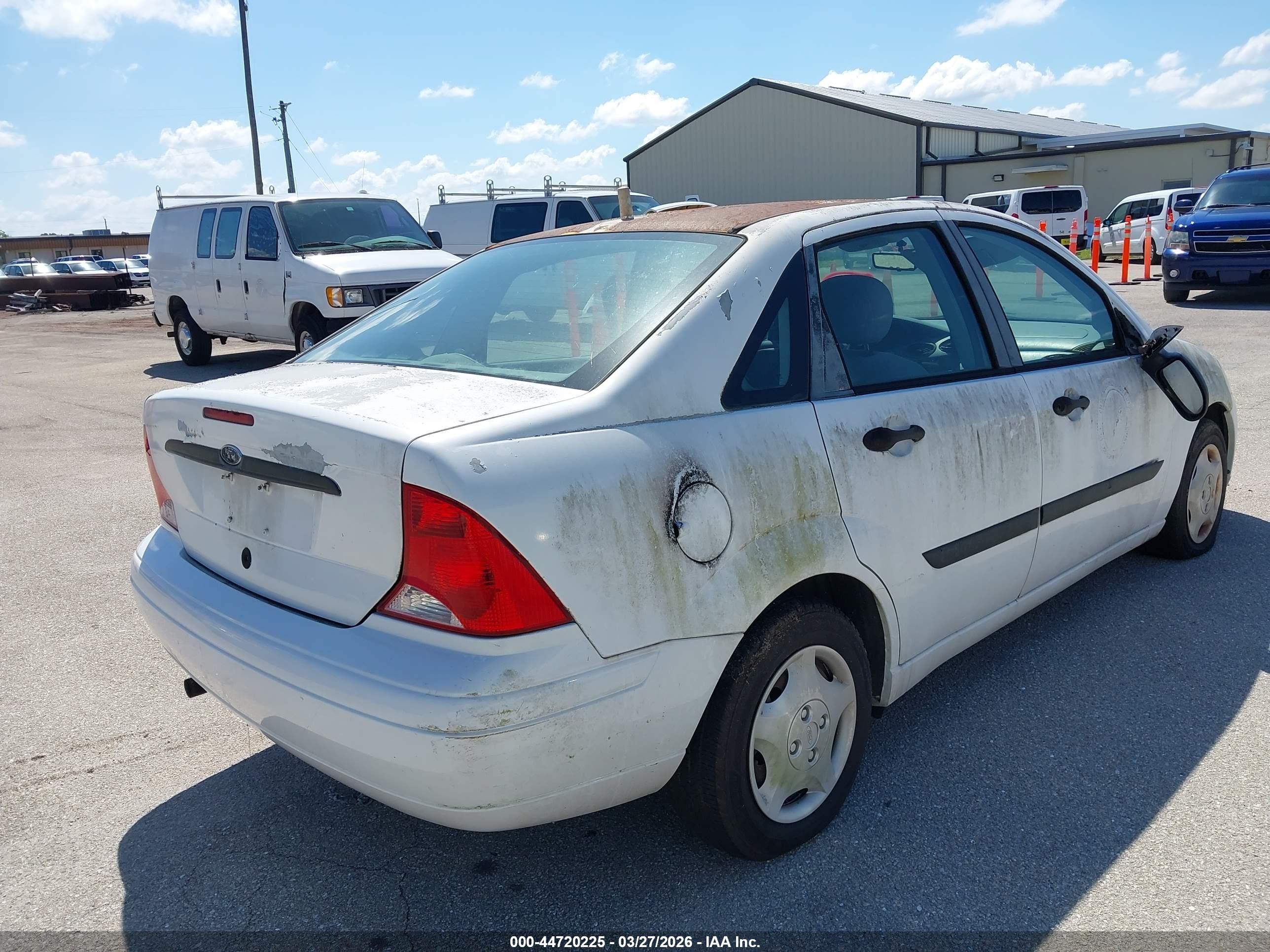2001 Ford Focus Lx Белый vin: 1FAFP33P01W123978