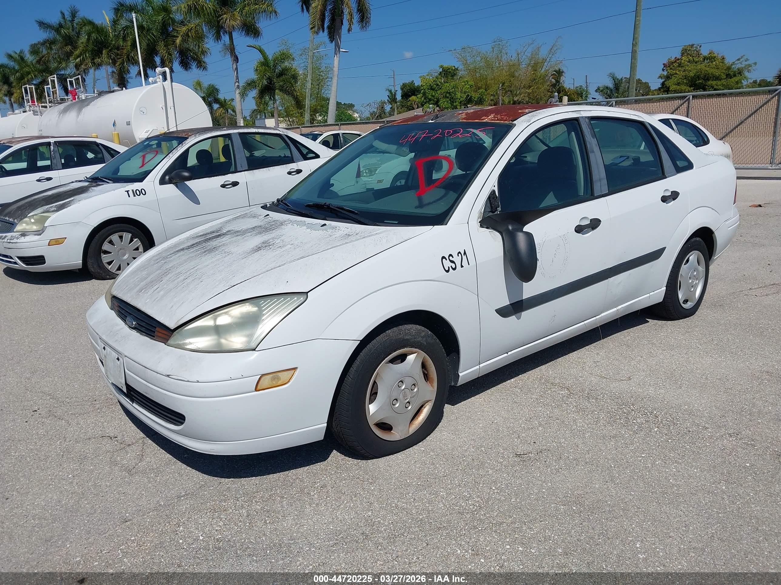 2001 Ford Focus Lx Белый vin: 1FAFP33P01W123978