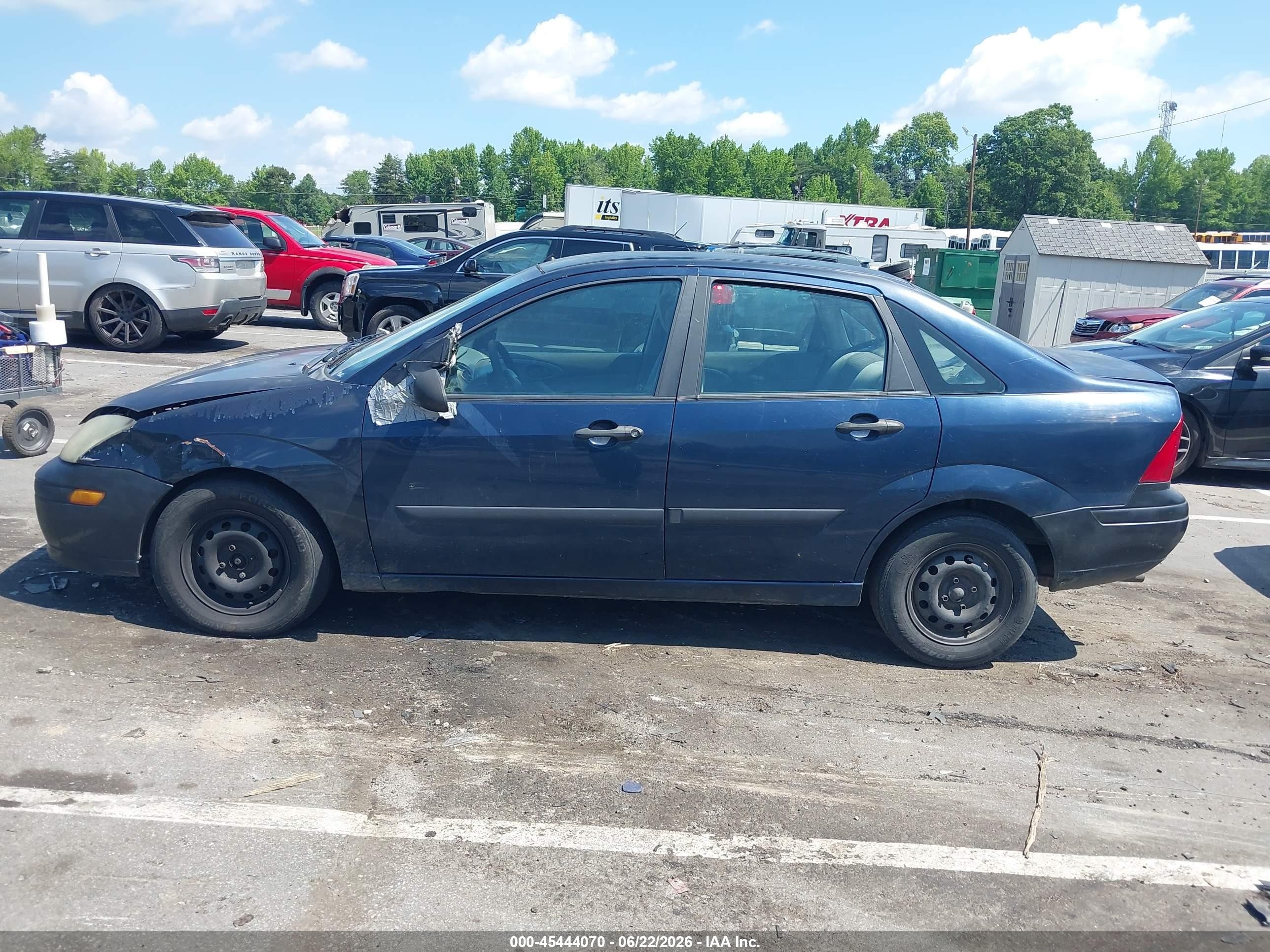 2003 Ford Focus Lx Blue vin: 1FAFP33P03W102406