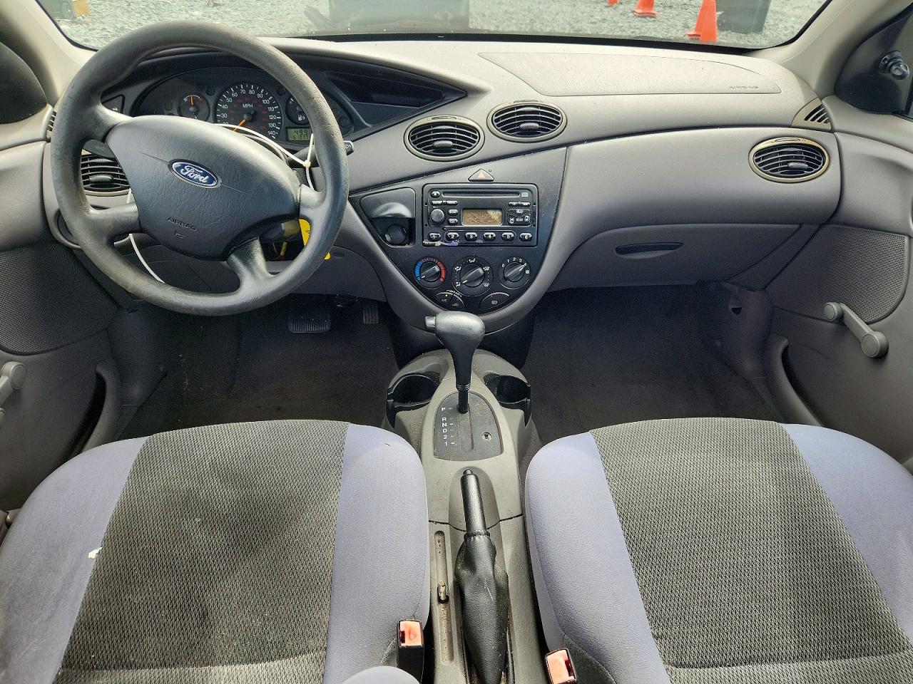 2004 Ford Focus Lx Black vin: 1FAFP33P04W160999