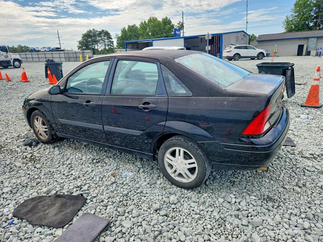 2004 Ford Focus Lx Black vin: 1FAFP33P04W160999
