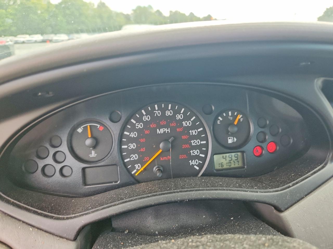 2004 Ford Focus Lx Black vin: 1FAFP33P04W160999