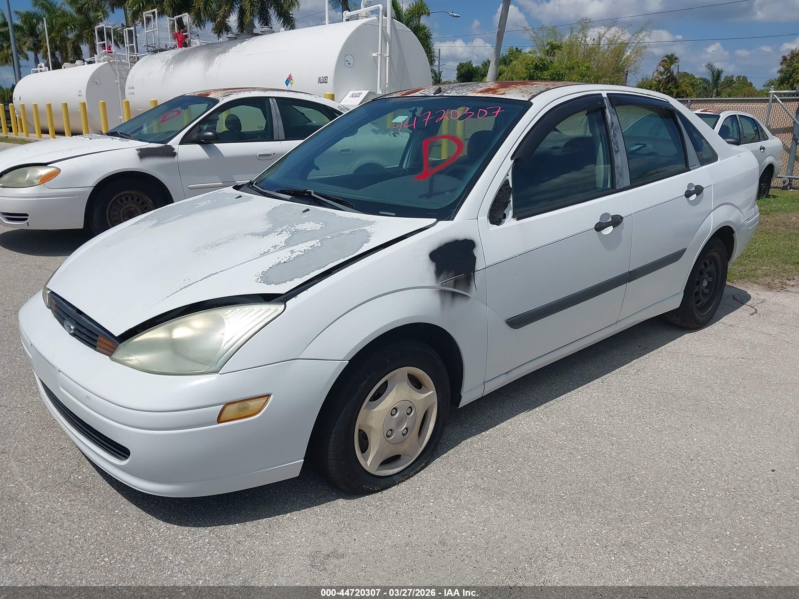 2002 Ford Focus Lx Белый vin: 1FAFP33P32W152991