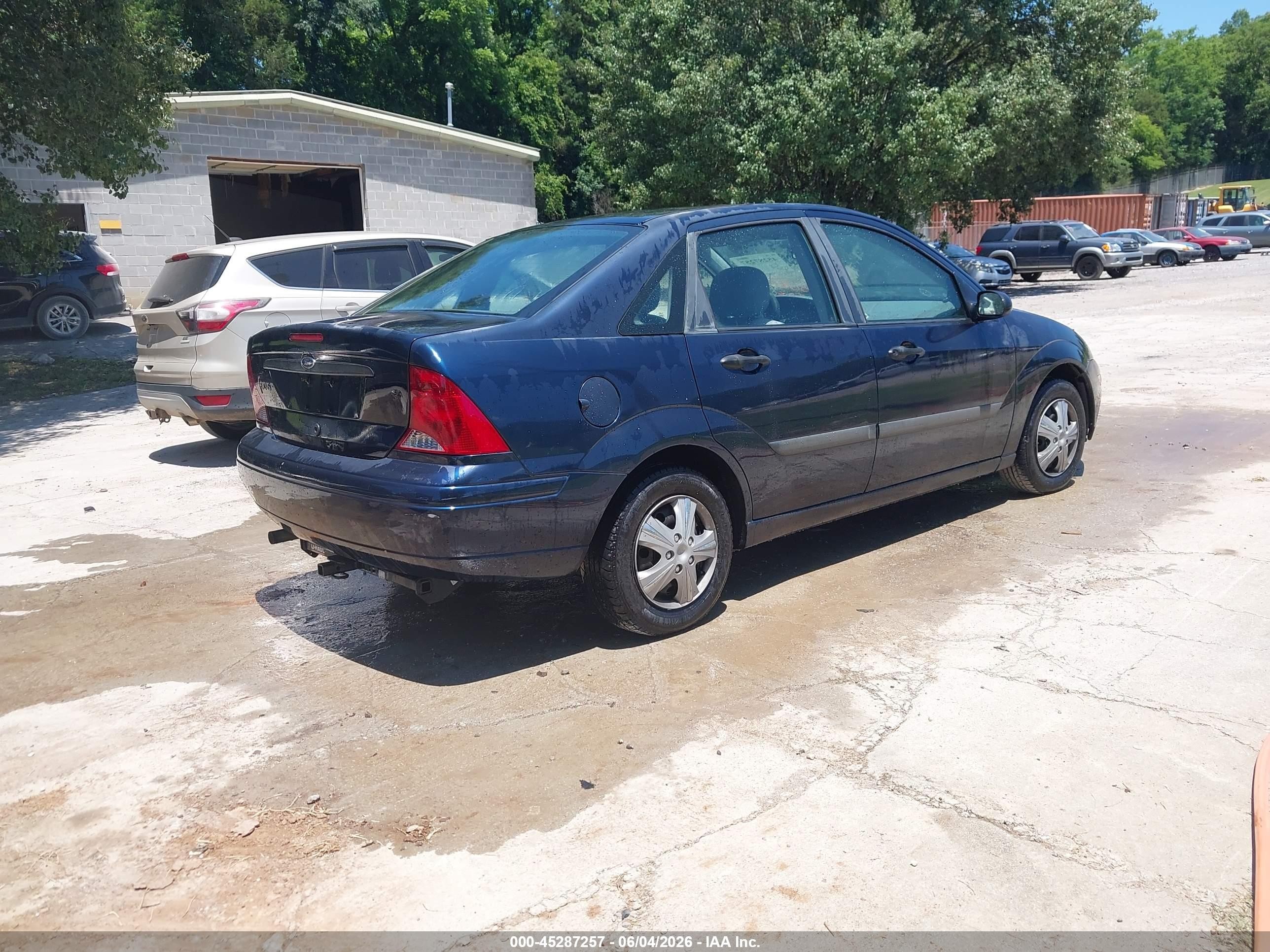 2002 Ford Focus Lx Blue vin: 1FAFP33P32W282639