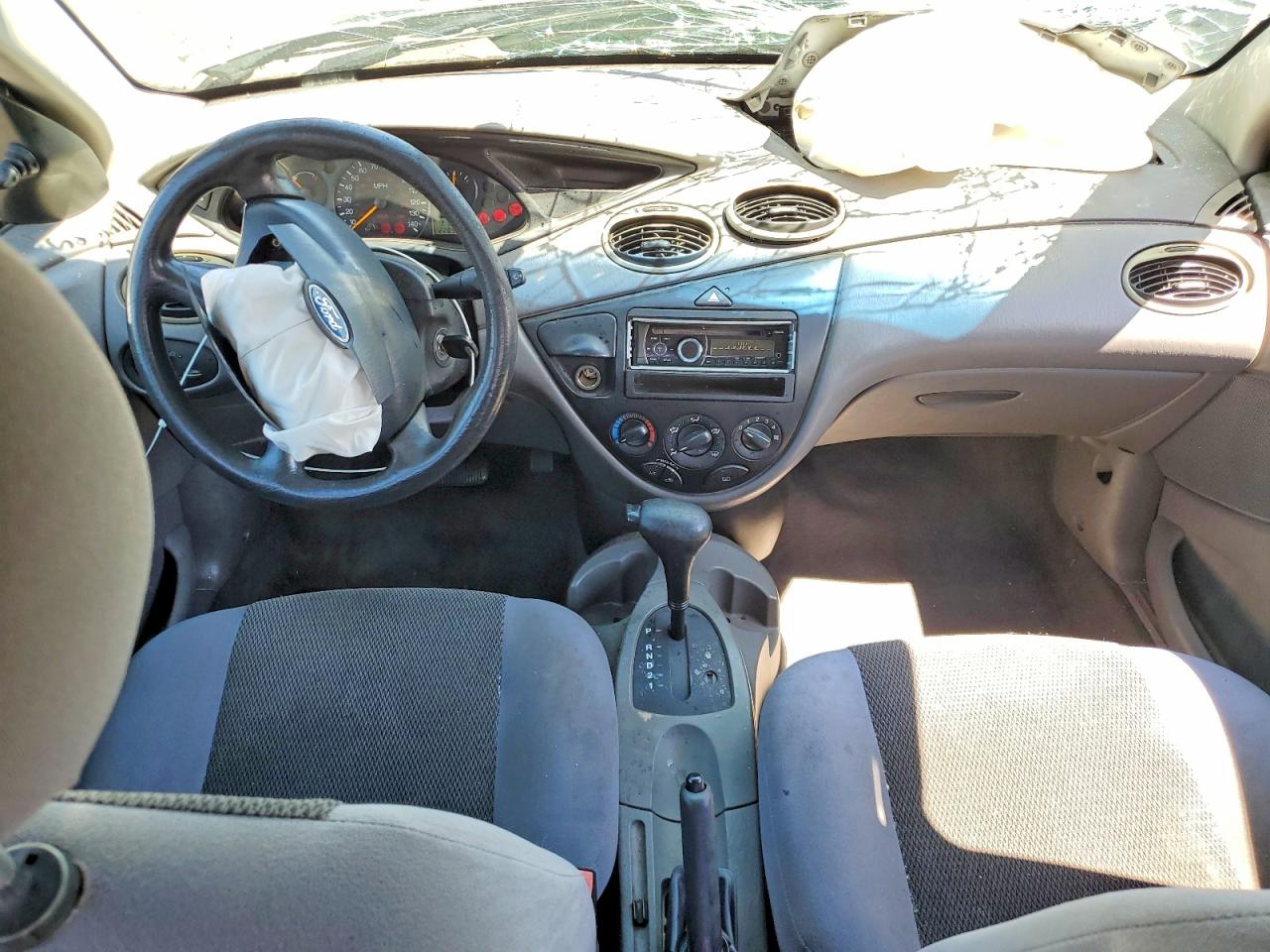 2004 Ford Focus Black vin: 1FAFP33P34W176453