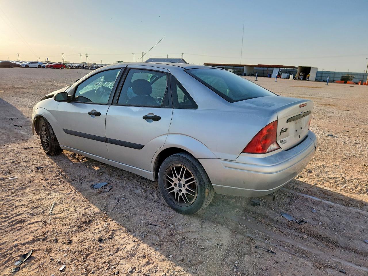 2002 Ford Focus Lx Silver vin: 1FAFP33P72W259980