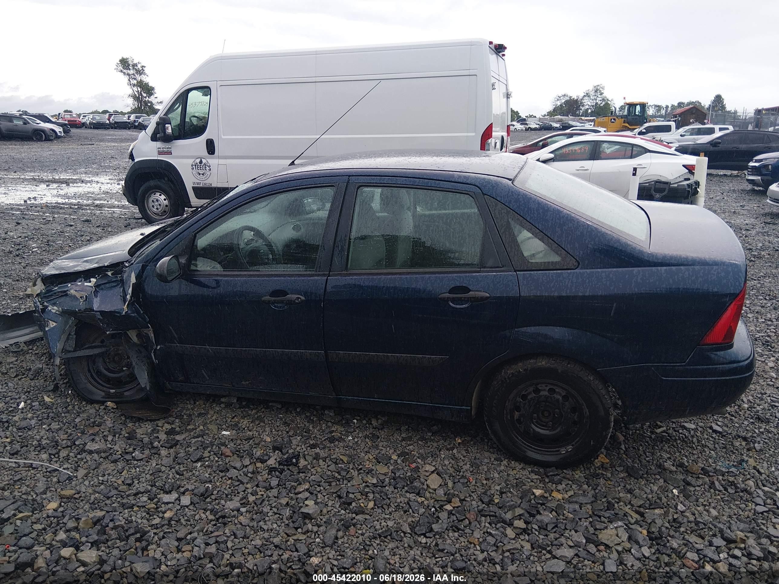 2003 Ford Focus Lx Blue vin: 1FAFP33P83W244731