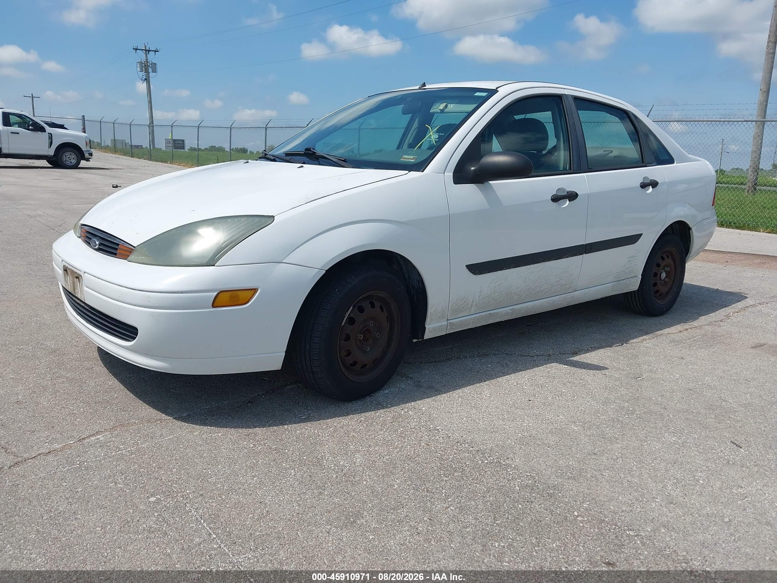 2003 Ford Focus Lx White vin: 1FAFP33P83W340911