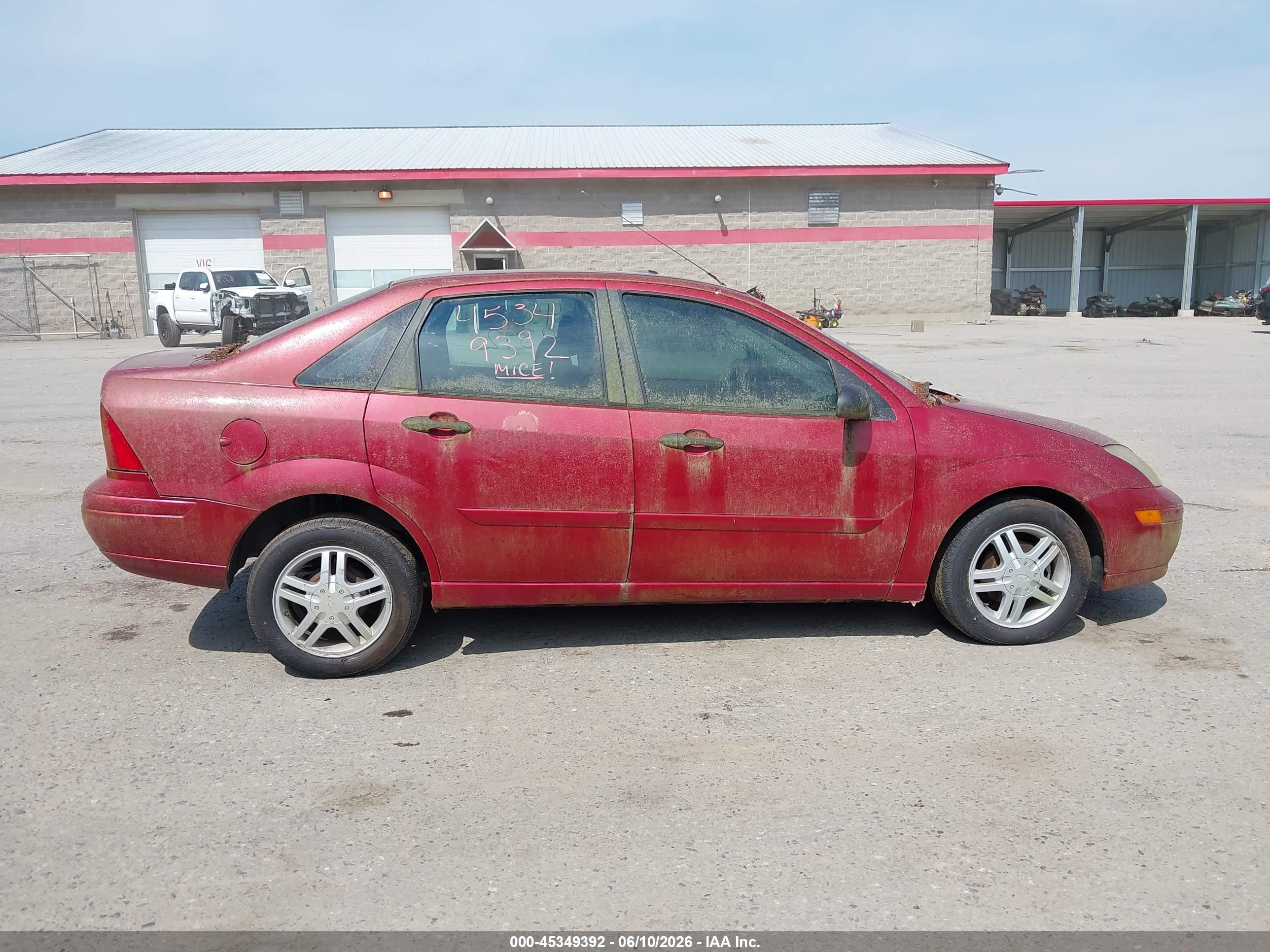 2003 Ford Focus Se Maroon vin: 1FAFP34303W332927