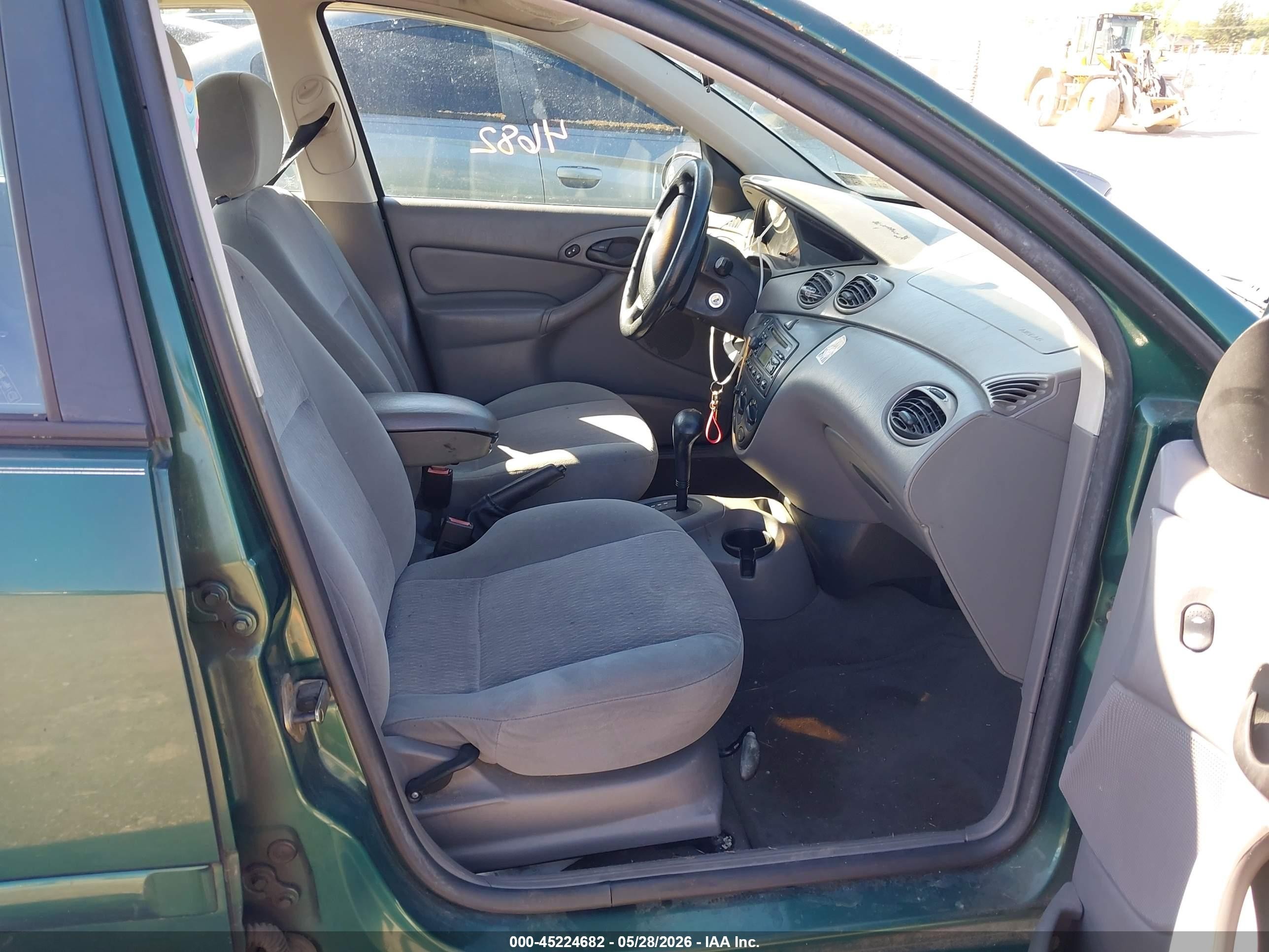 2000 Ford Focus Se Green vin: 1FAFP3430YW334605