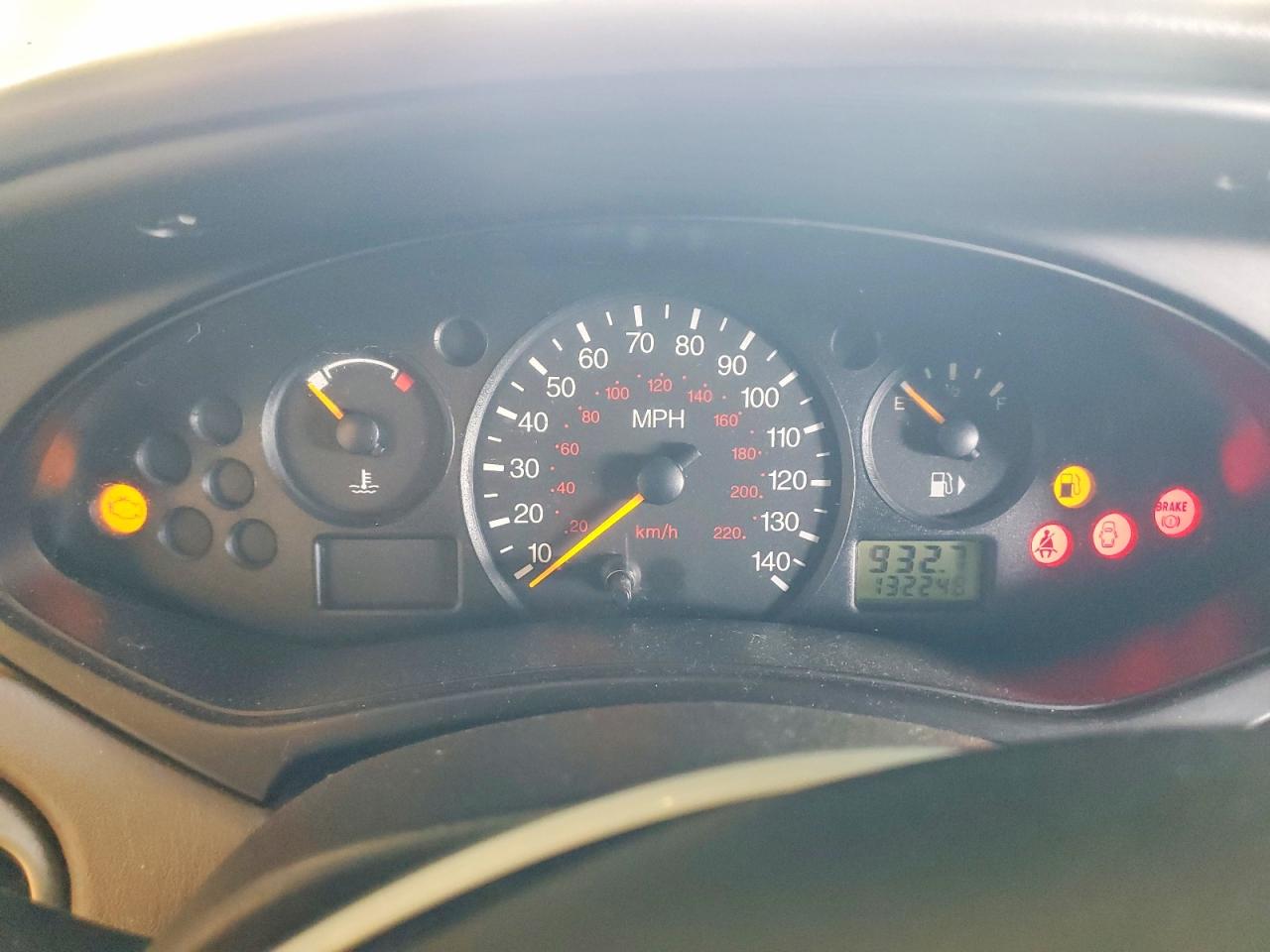 2002 Ford Focus Se Silver vin: 1FAFP34312W172328