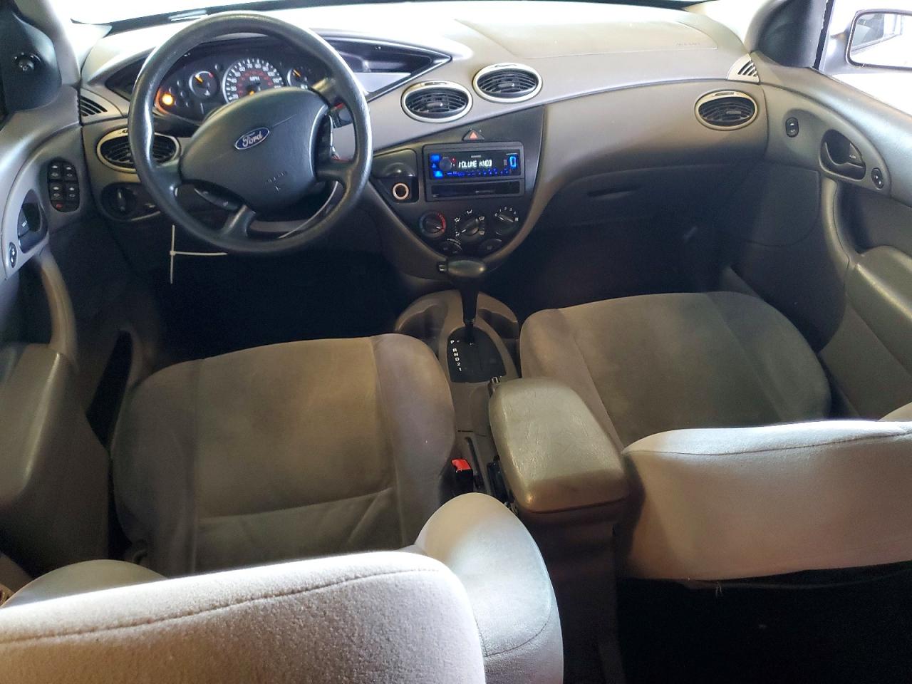 2002 Ford Focus Se Silver vin: 1FAFP34312W172328