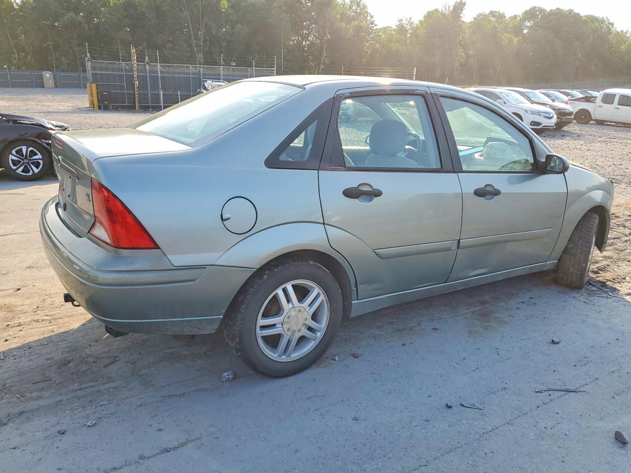 2003 Ford Focus Lx Green vin: 1FAFP34313W130629