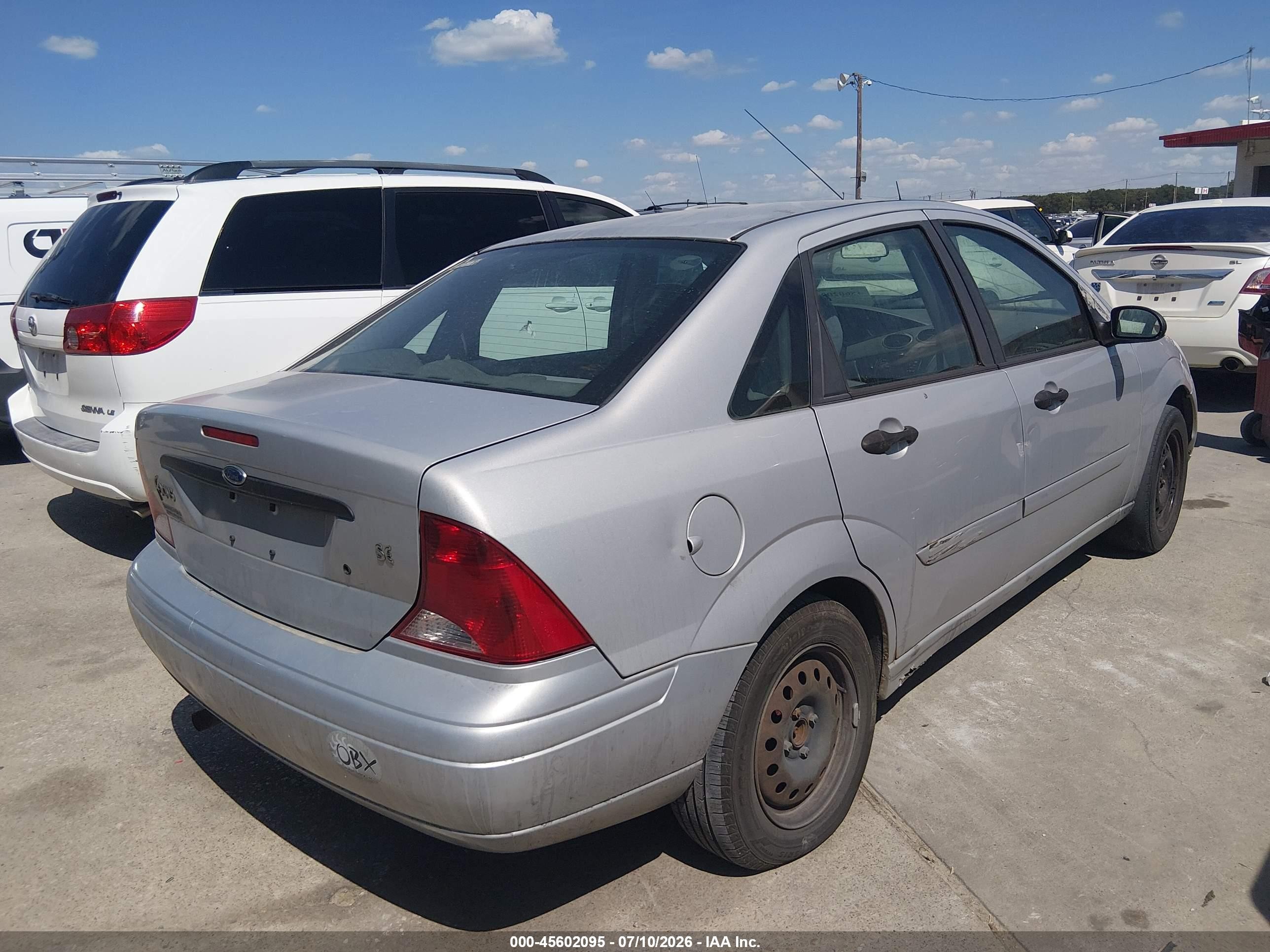 2004 Ford Focus Se Gray vin: 1FAFP34314W181761