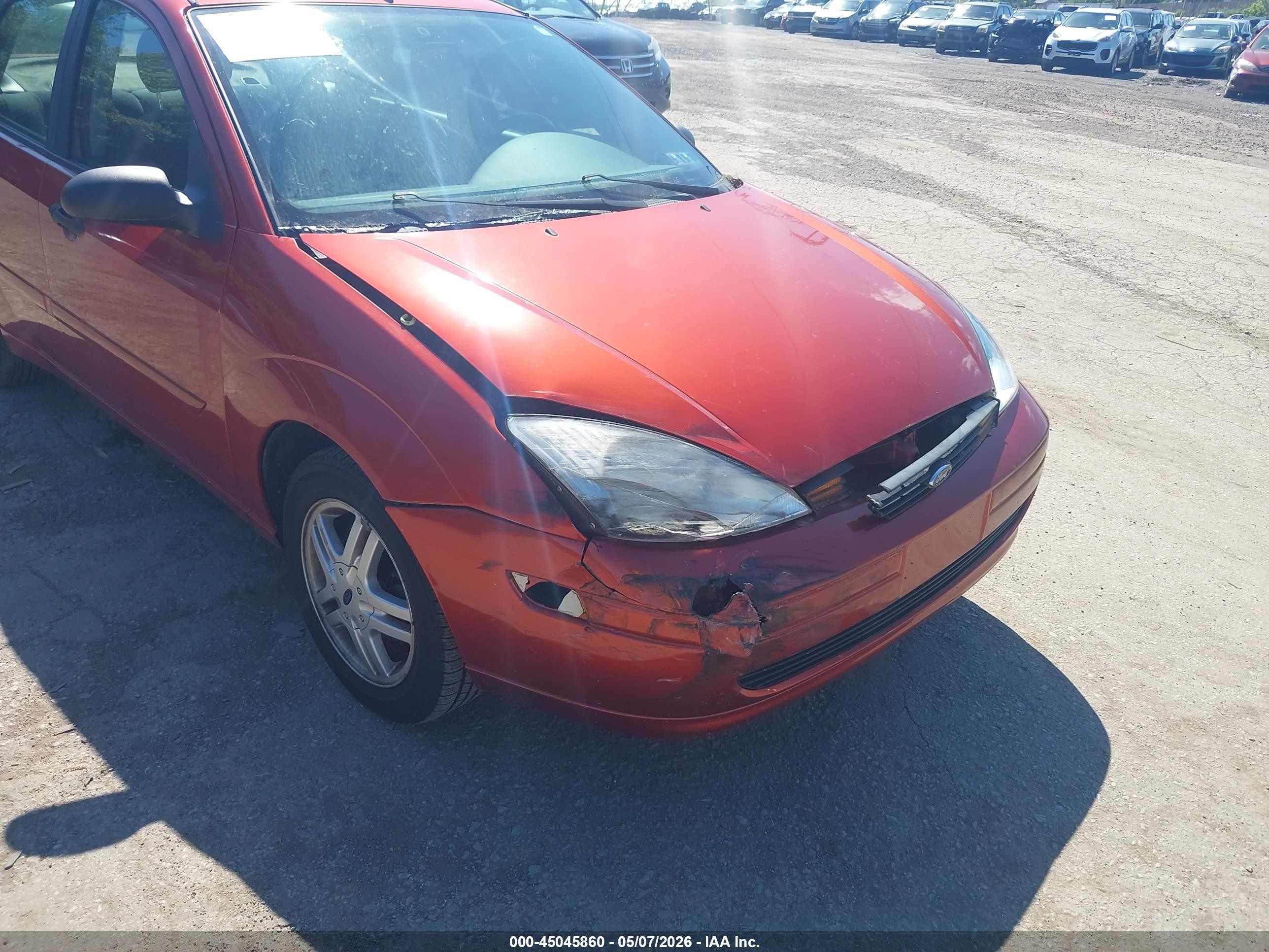 2000 Ford Focus Se Red vin: 1FAFP3431YW321913