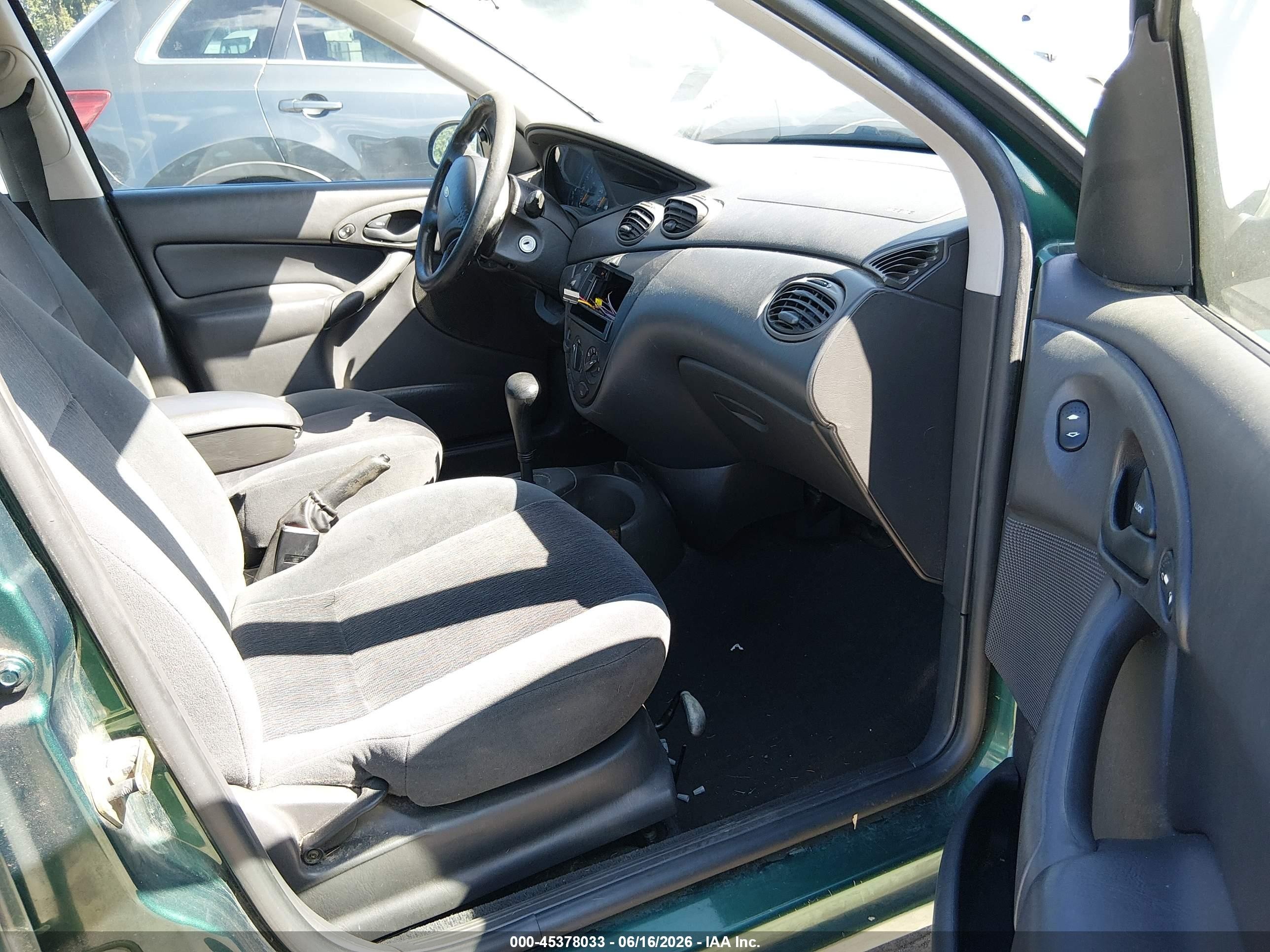 2000 Ford Focus Se Green vin: 1FAFP3431YW427245