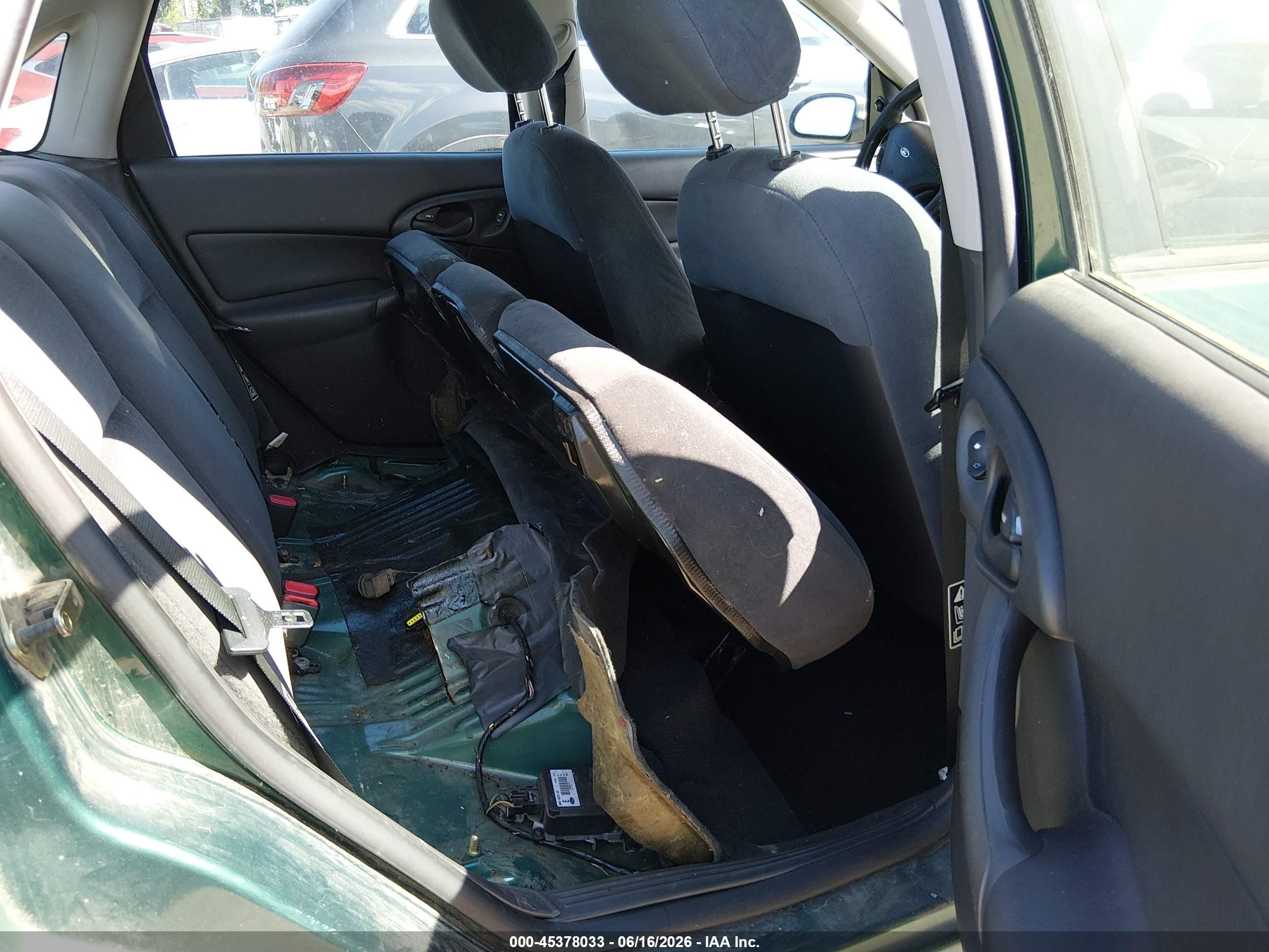 2000 Ford Focus Se Green vin: 1FAFP3431YW427245