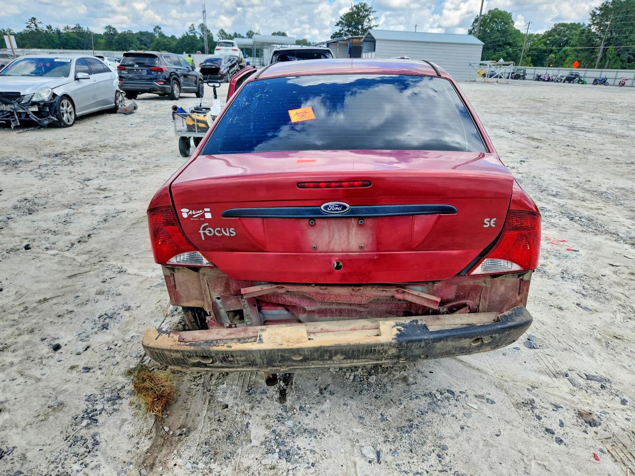 2003 Ford Focus Se Comfort Red vin: 1FAFP34323W231372