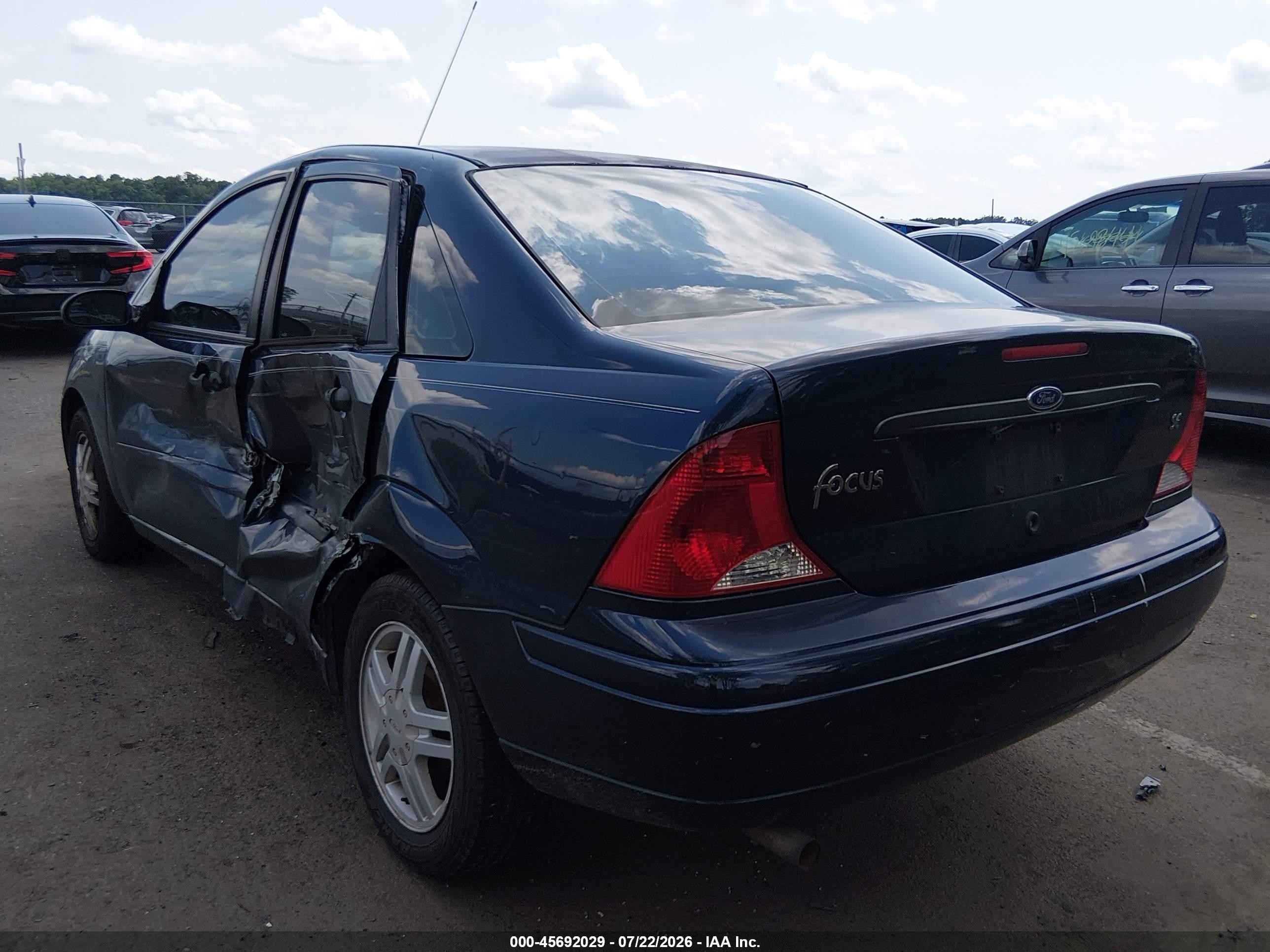 2002 Ford Focus Se Base/se Comfort Dark Blue vin: 1FAFP34342W262444