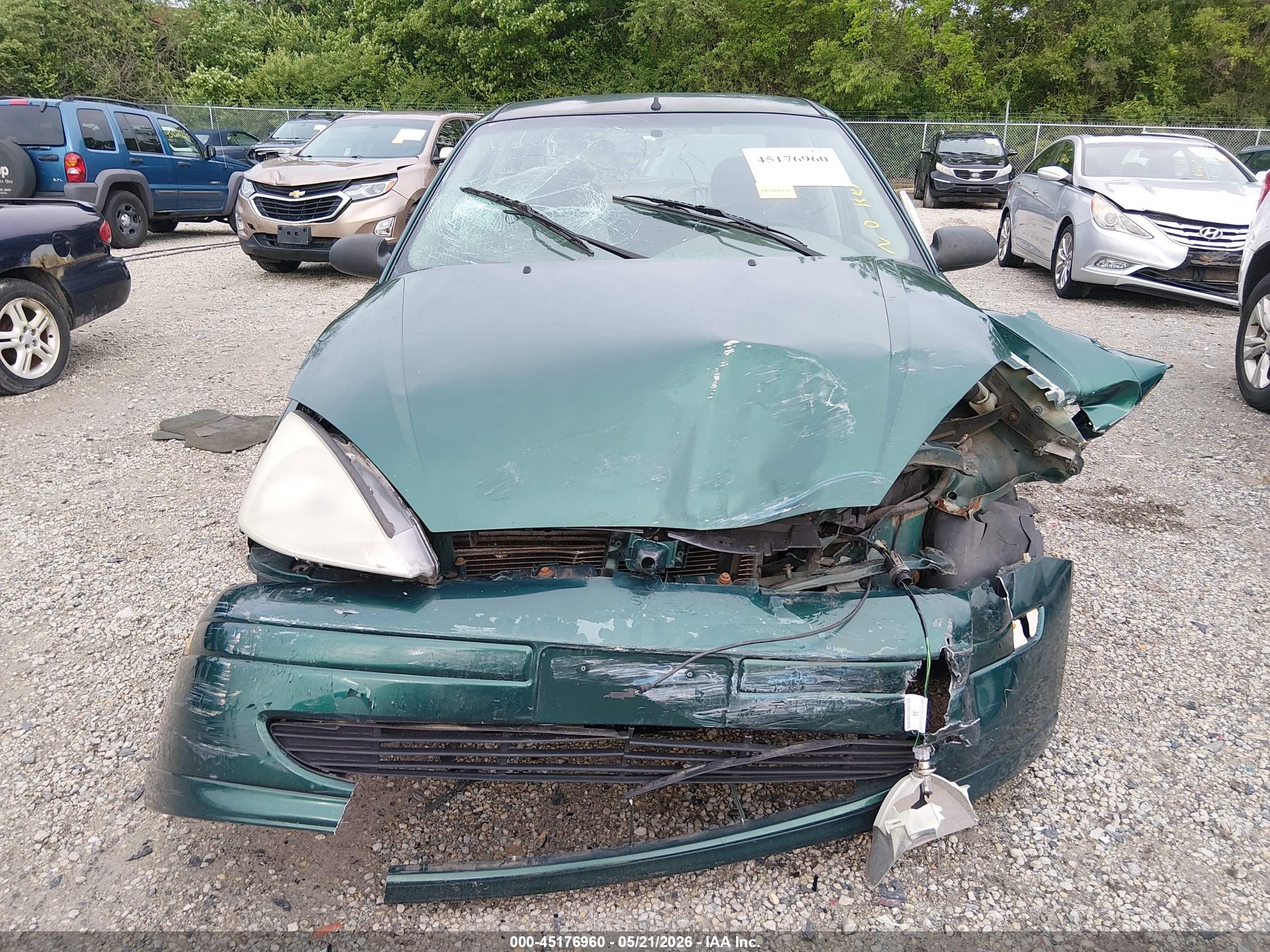 2000 Ford Focus Se Green vin: 1FAFP3434YW253977