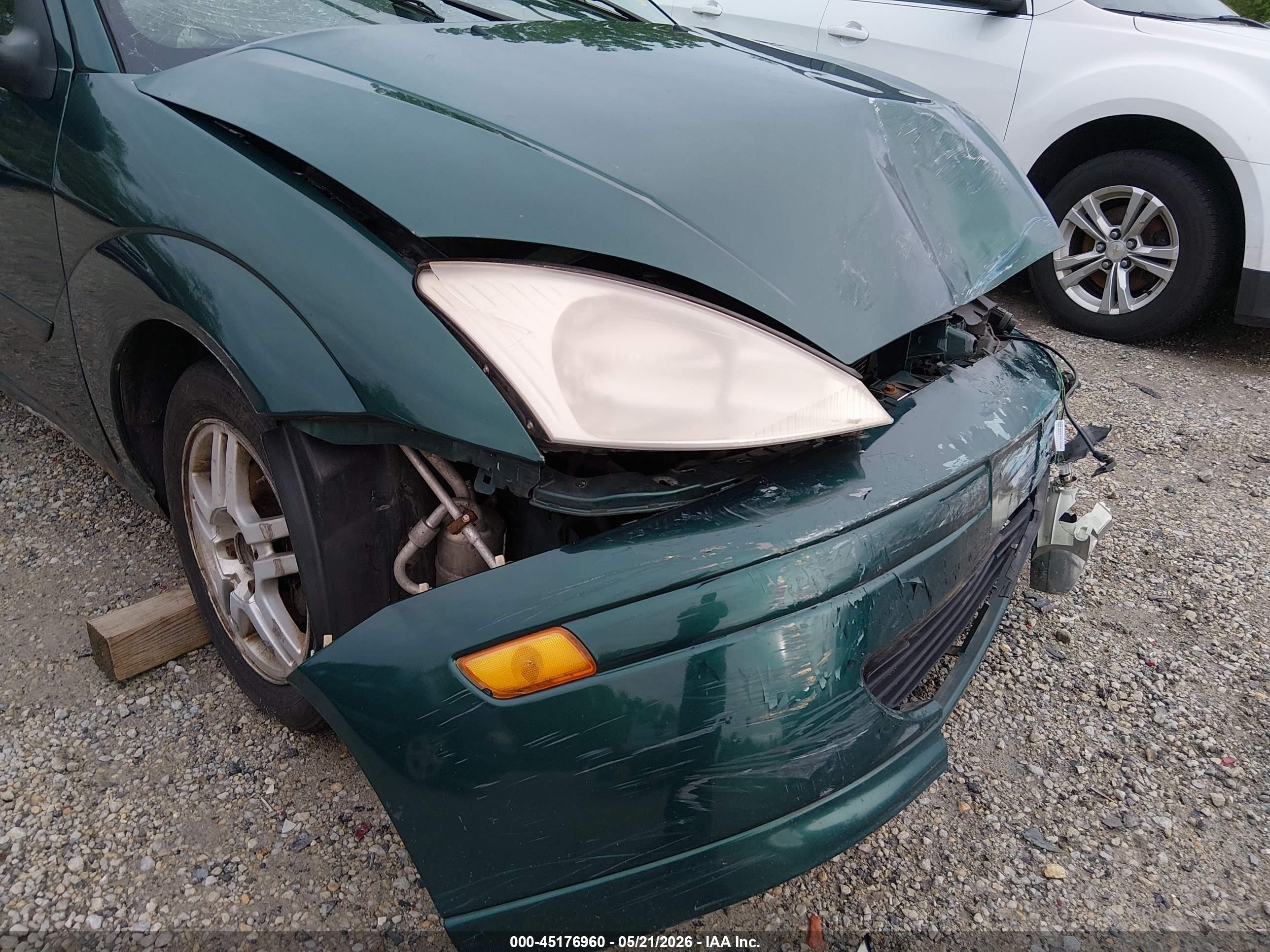 2000 Ford Focus Se Green vin: 1FAFP3434YW253977