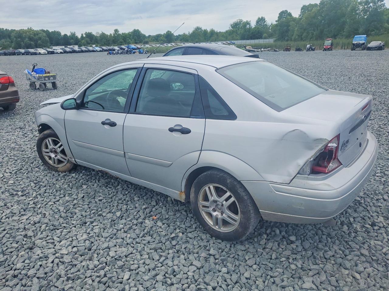 2002 Ford Focus Se Silver vin: 1FAFP34362W225038